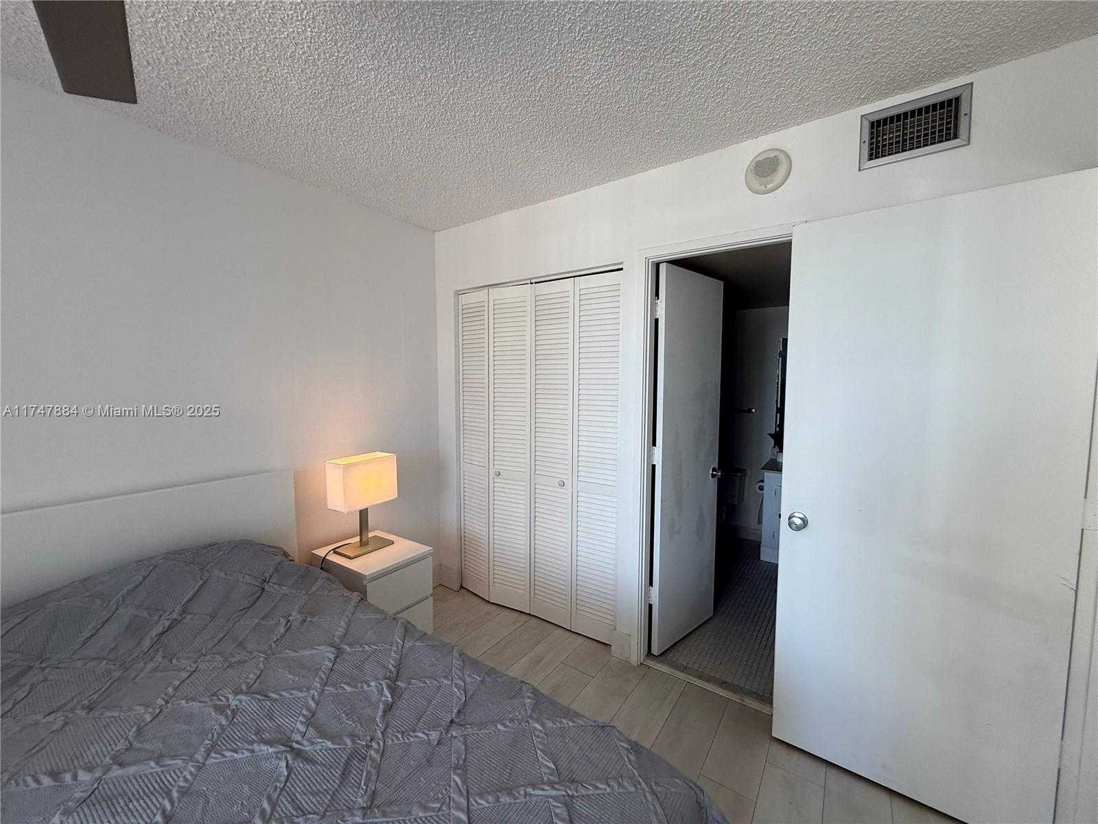Small Image of 3731 NORTH COUNTRY CLUB DR #222, Aventura Number 45