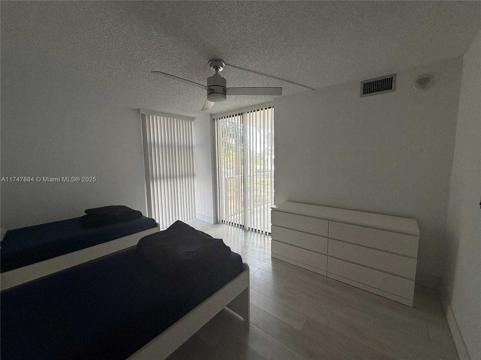 Small Image of 3731 NORTH COUNTRY CLUB DR #222, Aventura Number 48