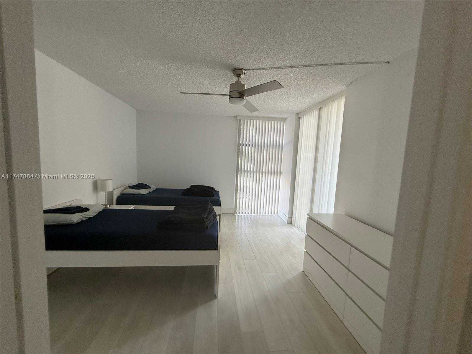 Small Image of 3731 NORTH COUNTRY CLUB DR #222, Aventura Number 49