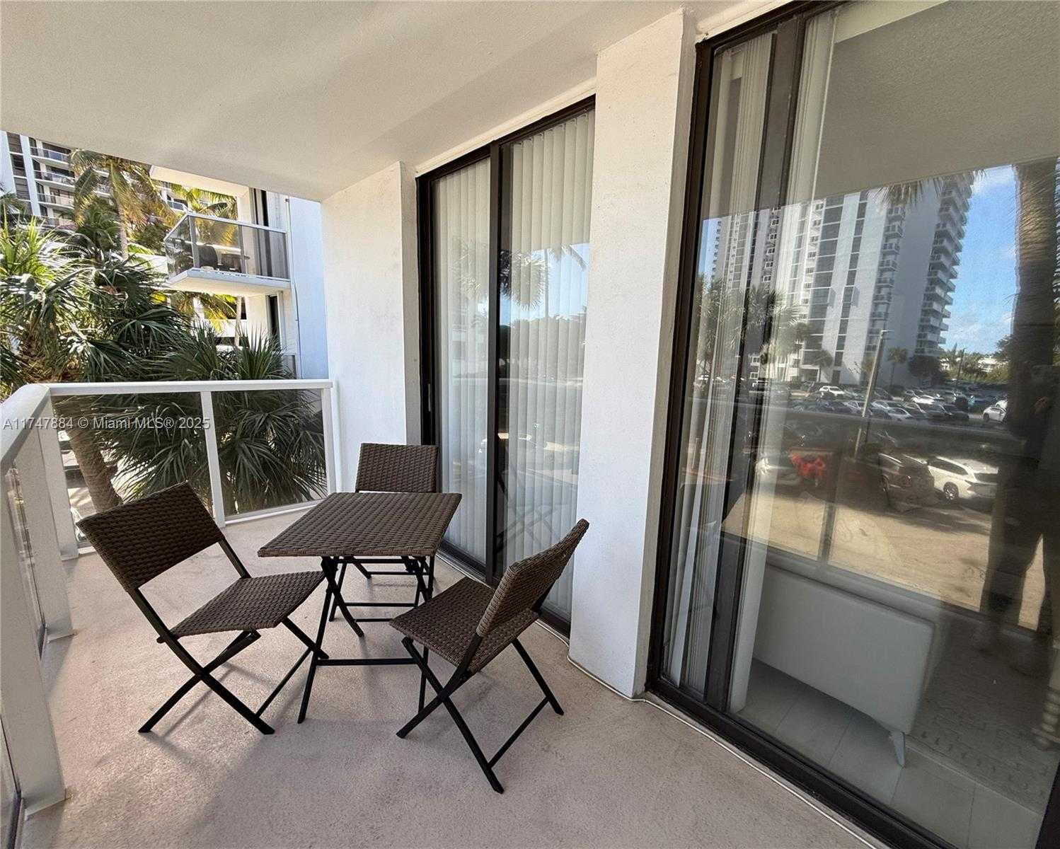 Small Image of 3731 NORTH COUNTRY CLUB DR #222, Aventura Number 51