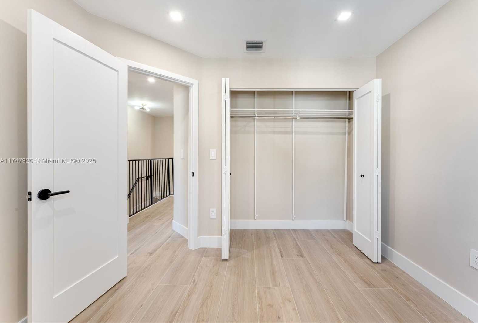 Small Image of 14325 SOUTH WEST 121ST PL #5, Miami Number 20