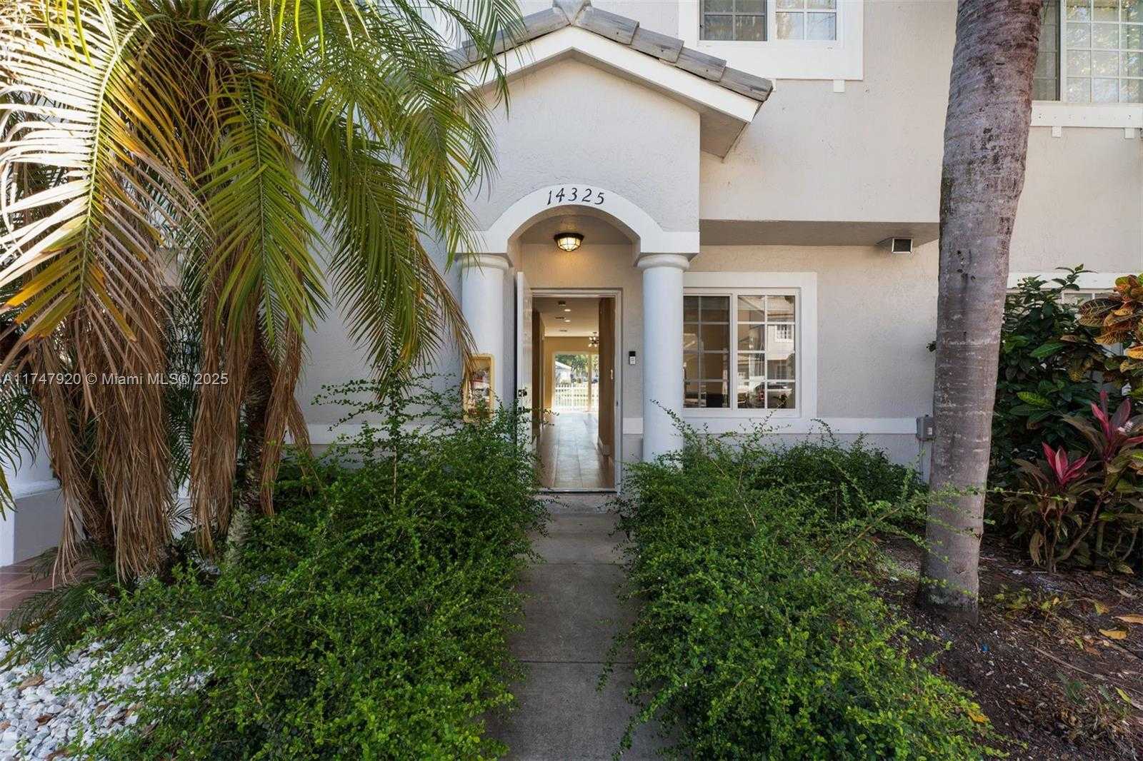 Small Image of 14325 SOUTH WEST 121ST PL #5, Miami Number 26