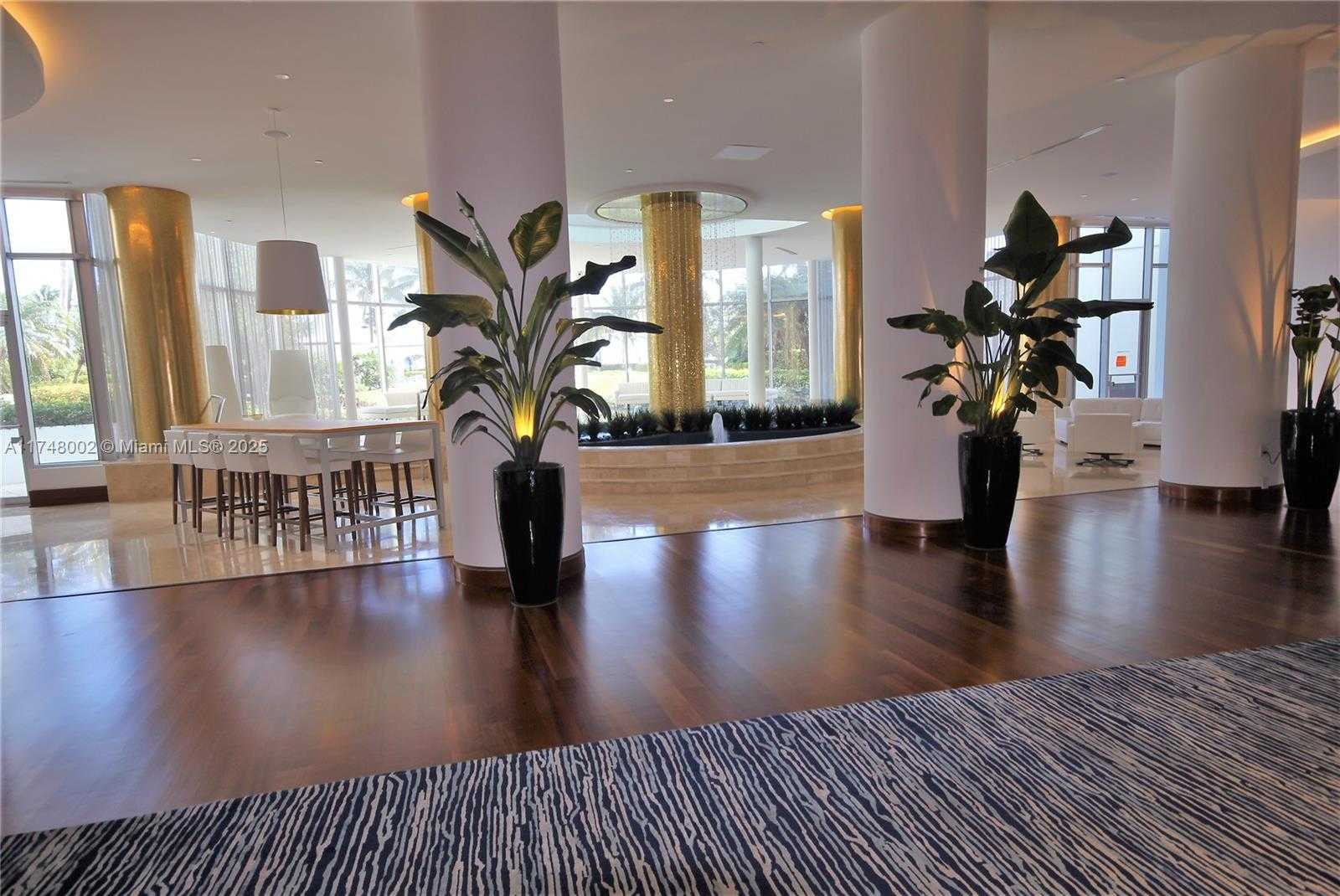 Small Image of 5161 COLLINS AVE #1012, Miami Beach Number 45