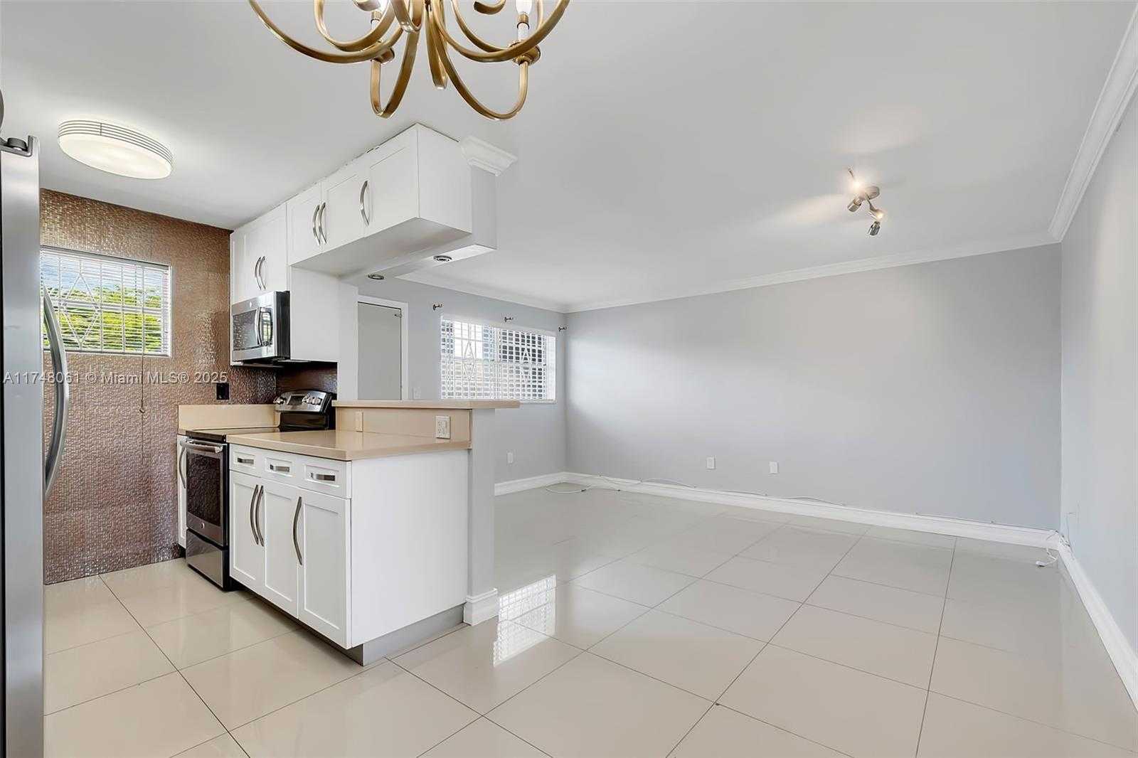 Small Image of 2496 SOUTH WEST 17TH AVE #5307, Miami Number 4
