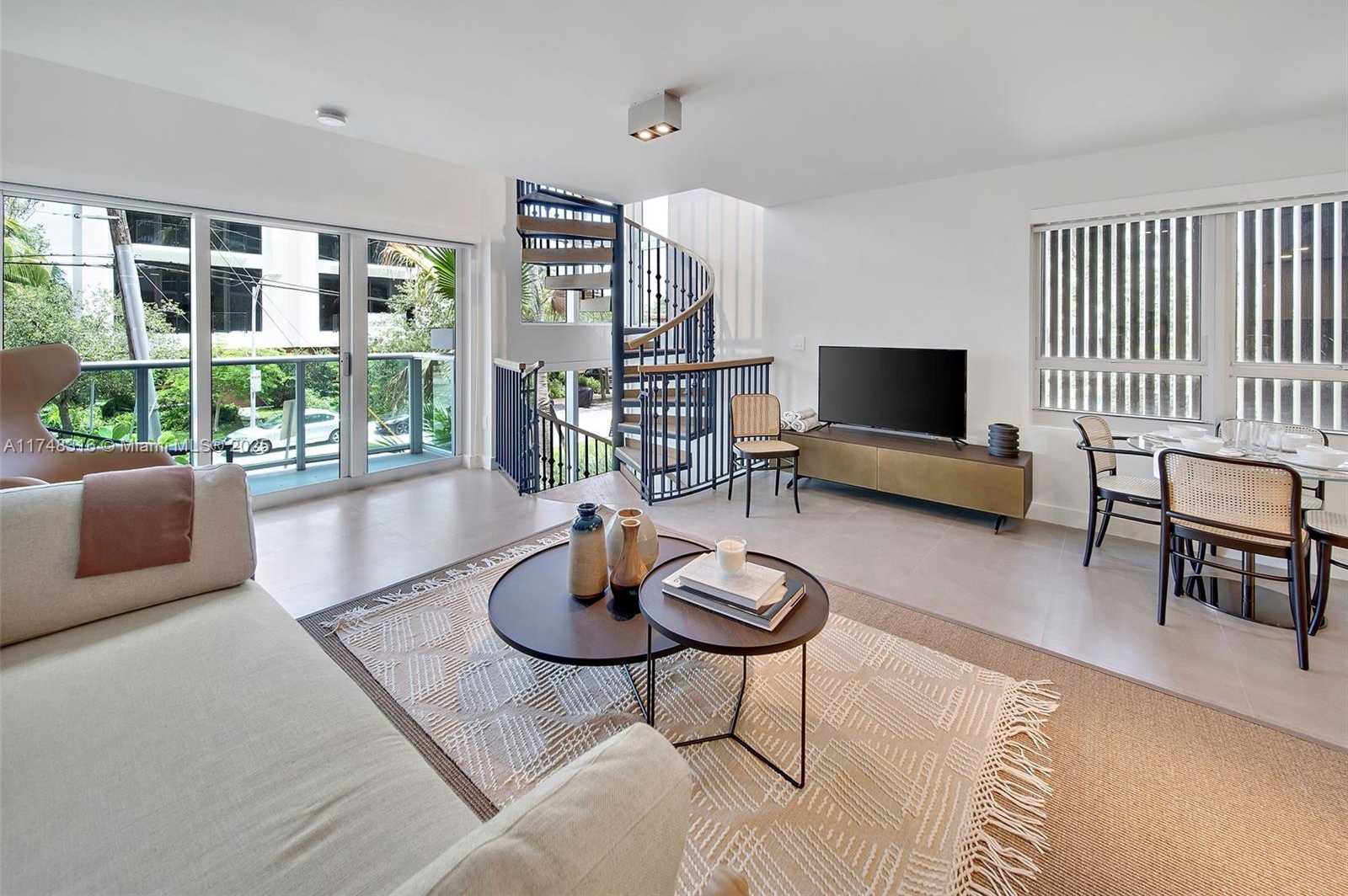 Small Image of 1500 BAY RD #T-1532, Miami Beach Number 10