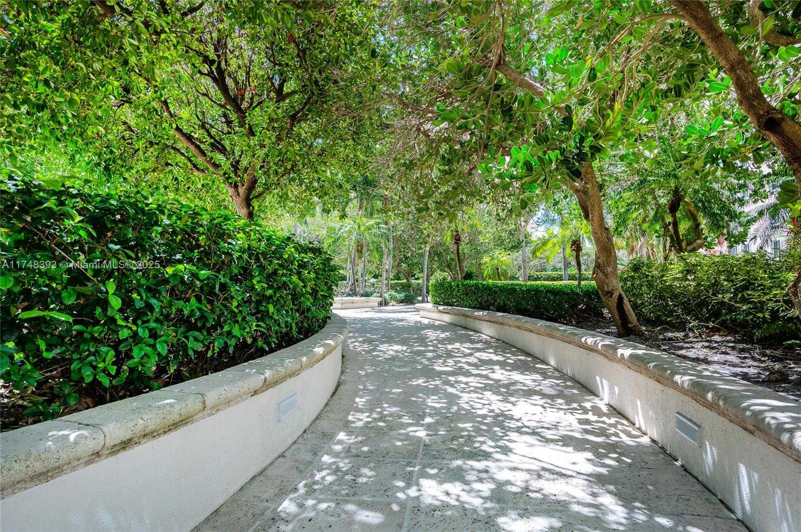 Small Image of 789 CRANDON BLVD #502, Key Biscayne Number 12