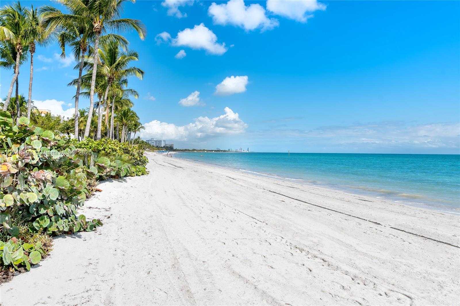 Small Image of 789 CRANDON BLVD #502, Key Biscayne Number 54