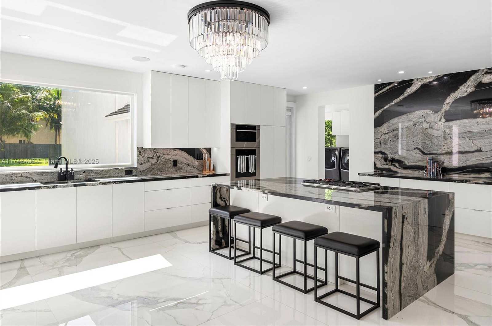 Small Image of 13600 SOUTH WEST 67TH AVE, Palmetto Bay Number 12