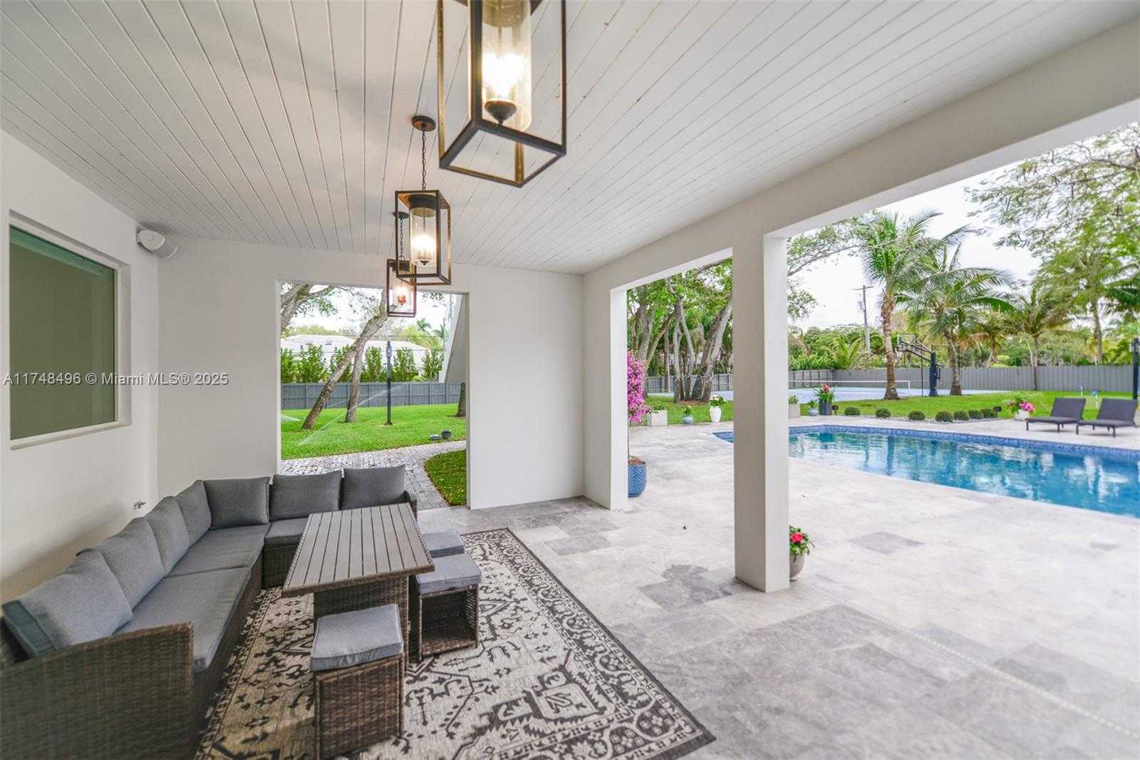 Small Image of 13600 SOUTH WEST 67TH AVE, Palmetto Bay Number 47