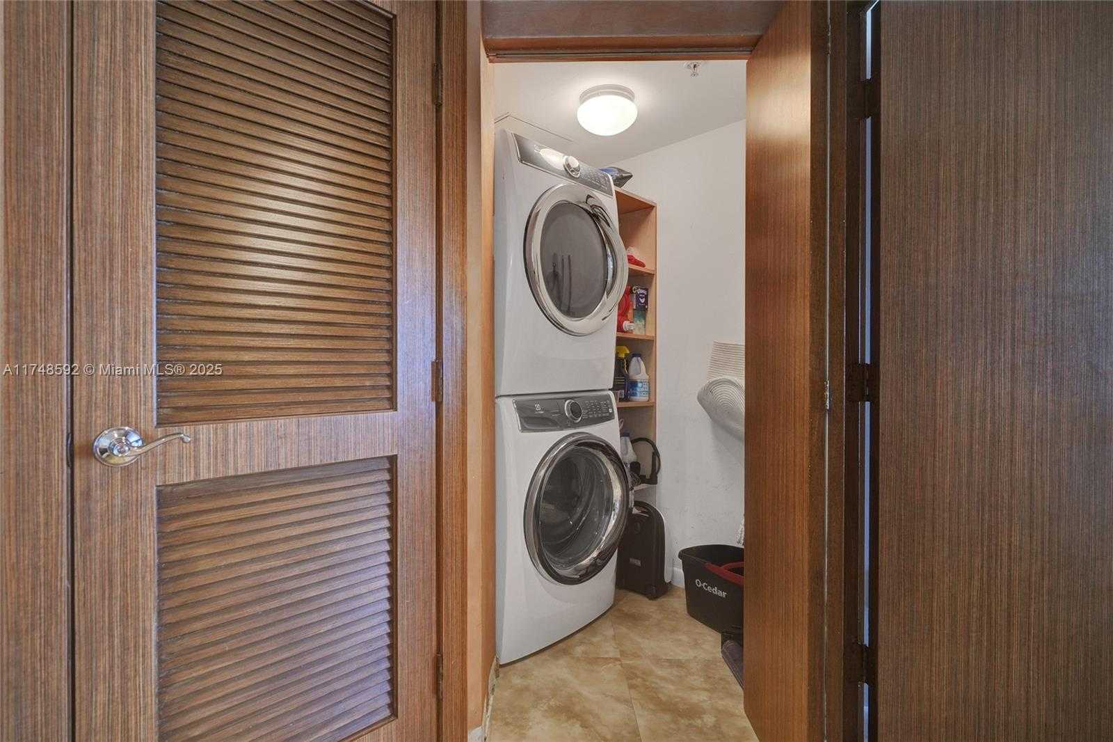 Small Image of 16699 COLLINS AVE #2609, Sunny Isles Beach Number 11