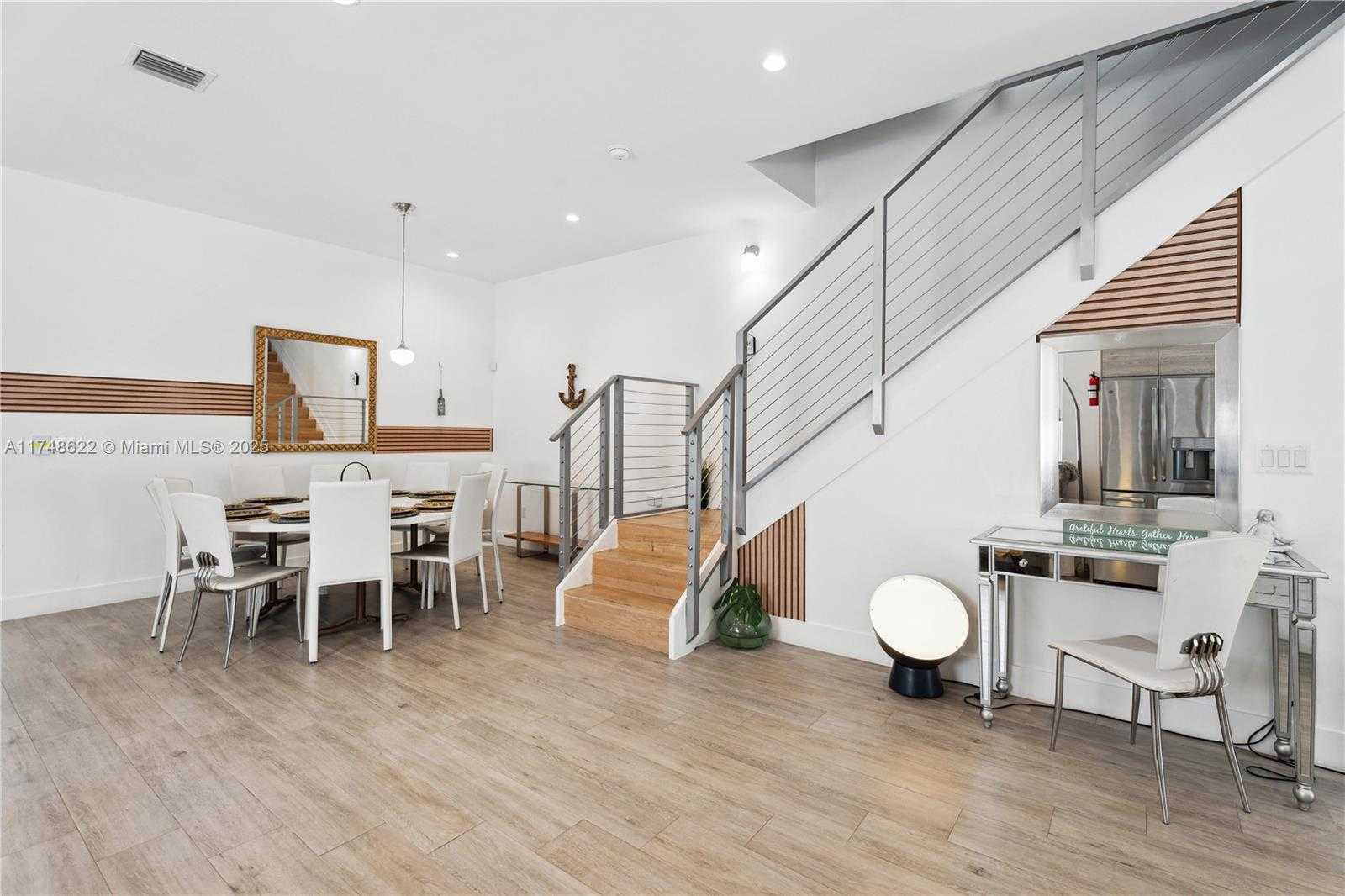 Small Image of 3572 SOUTH WEST 23RD ST #3572, Miami Number 25