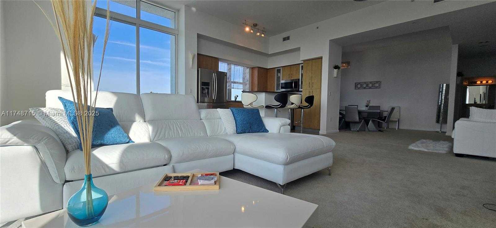Small Image of 7900 HARBOR ISLAND DR #PH26, North Bay Village Number 10