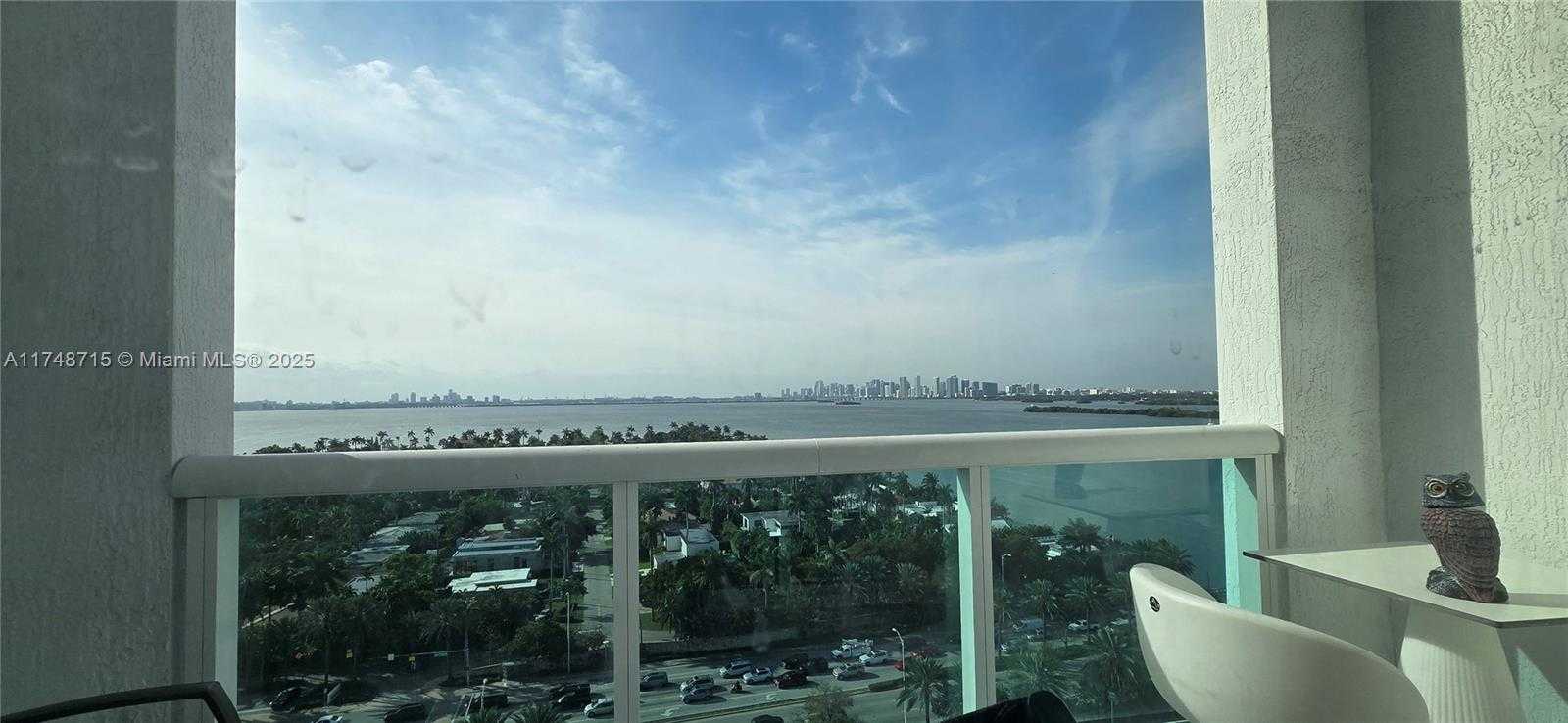 Small Image of 7900 HARBOR ISLAND DR #PH26, North Bay Village Number 26