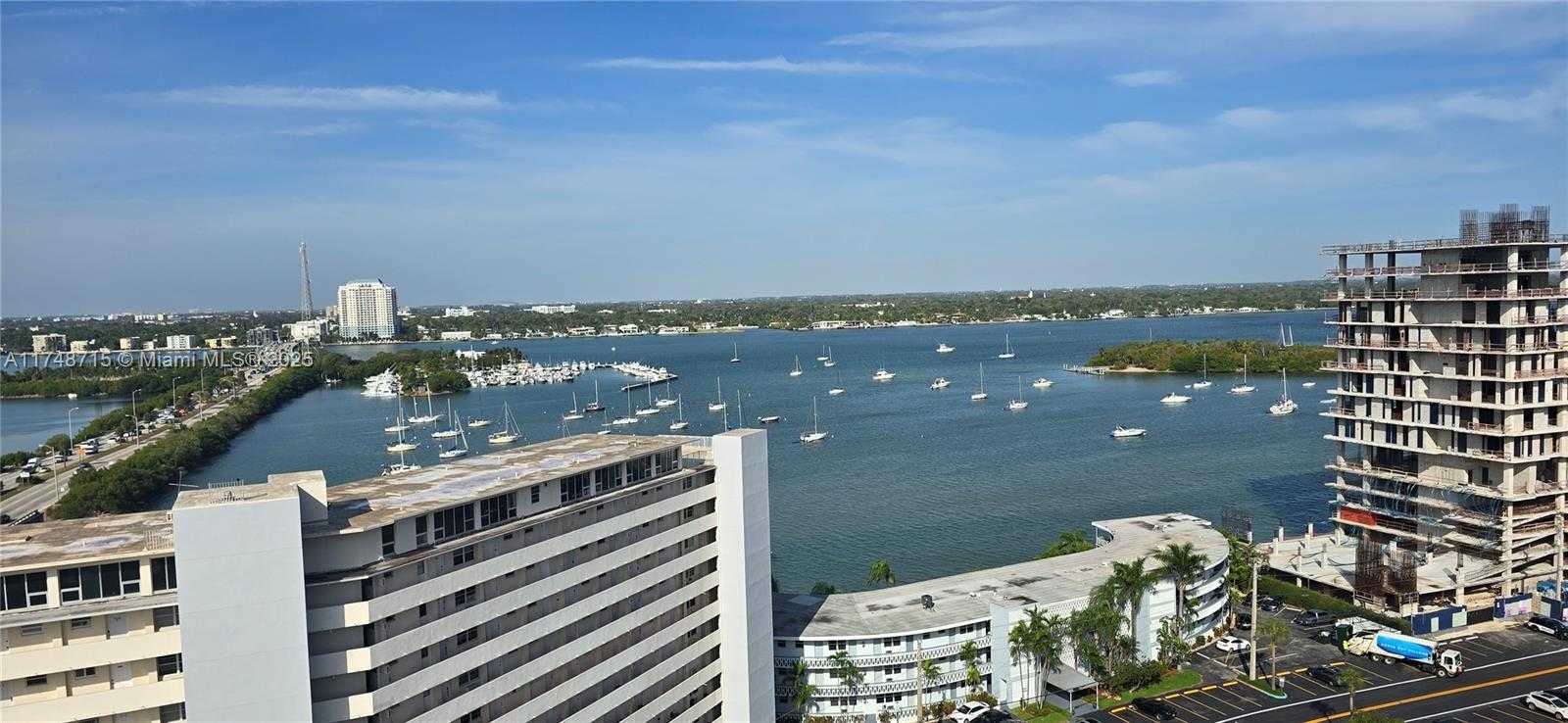 Small Image of 7900 HARBOR ISLAND DR #PH26, North Bay Village Number 29