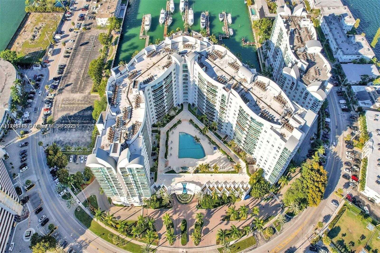 Small Image of 7900 HARBOR ISLAND DR #PH26, North Bay Village Number 46