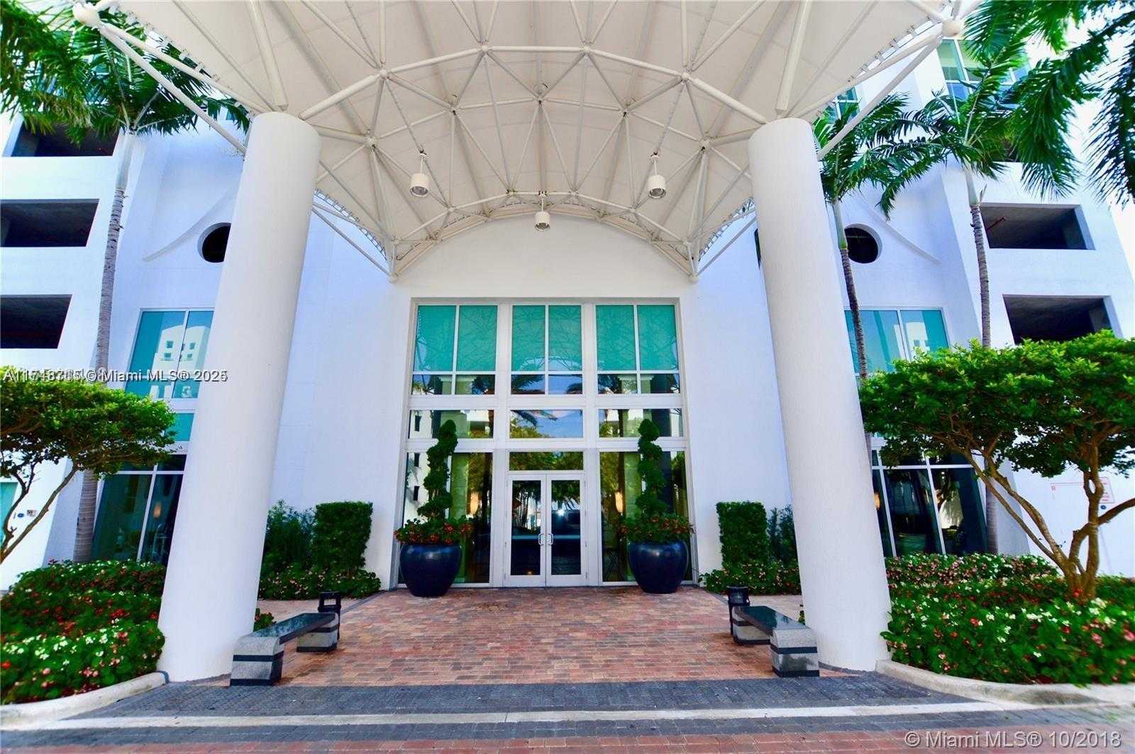 Small Image of 7900 HARBOR ISLAND DR #PH26, North Bay Village Number 59