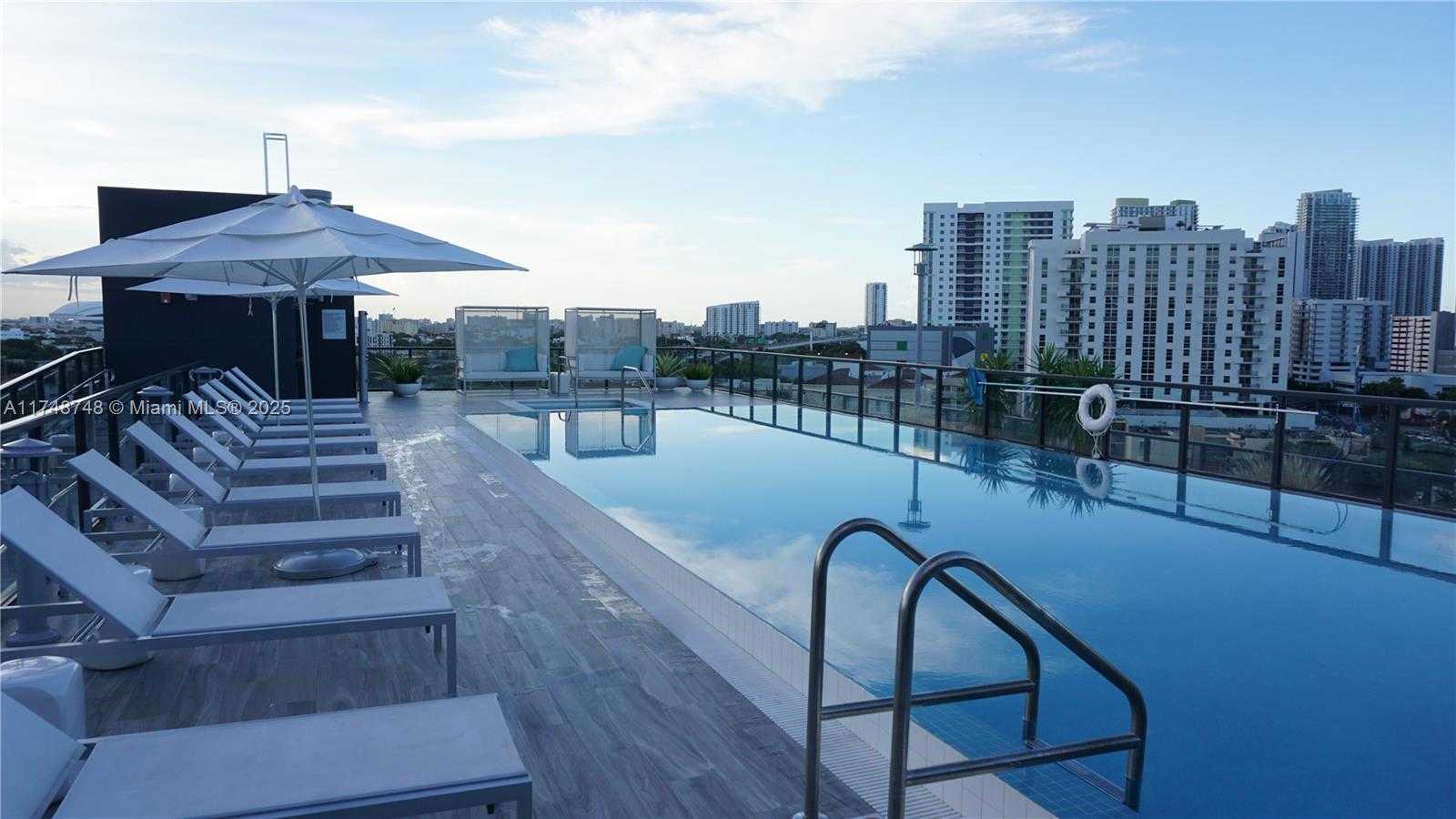 Small Image of 201 SOUTH WEST 17TH RD #706, Miami Number 24