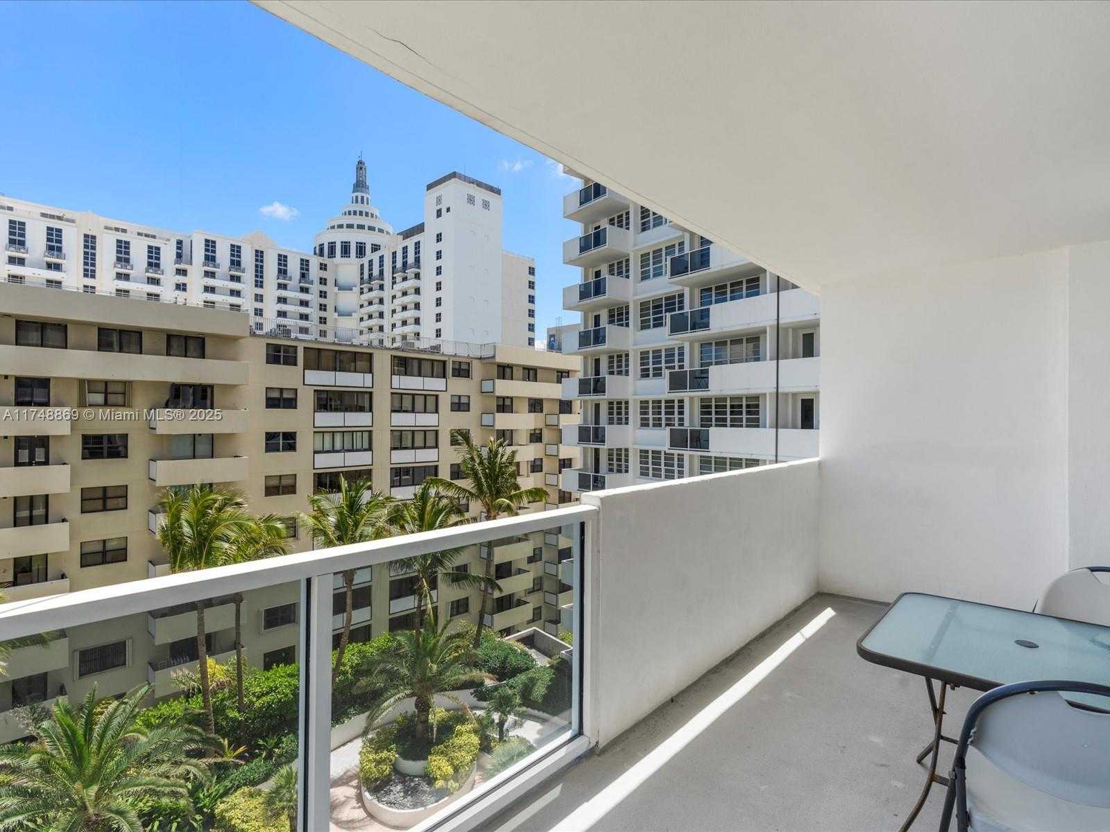 Small Image of 100 LINCOLN RD #830, Miami Beach Number 16