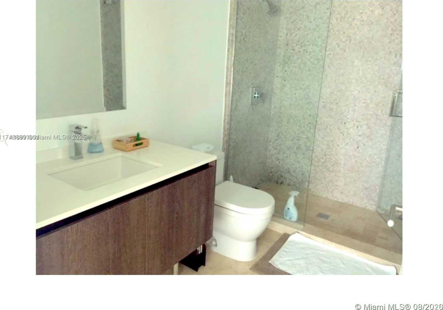 Small Image of 68 SOUTH EAST 6TH ST #2007, Miami Number 6
