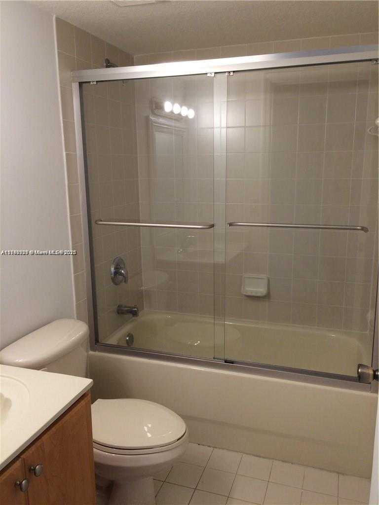 Small Image of 22901 SOUTH WEST 88TH PL #202, Cutler Bay Number 6