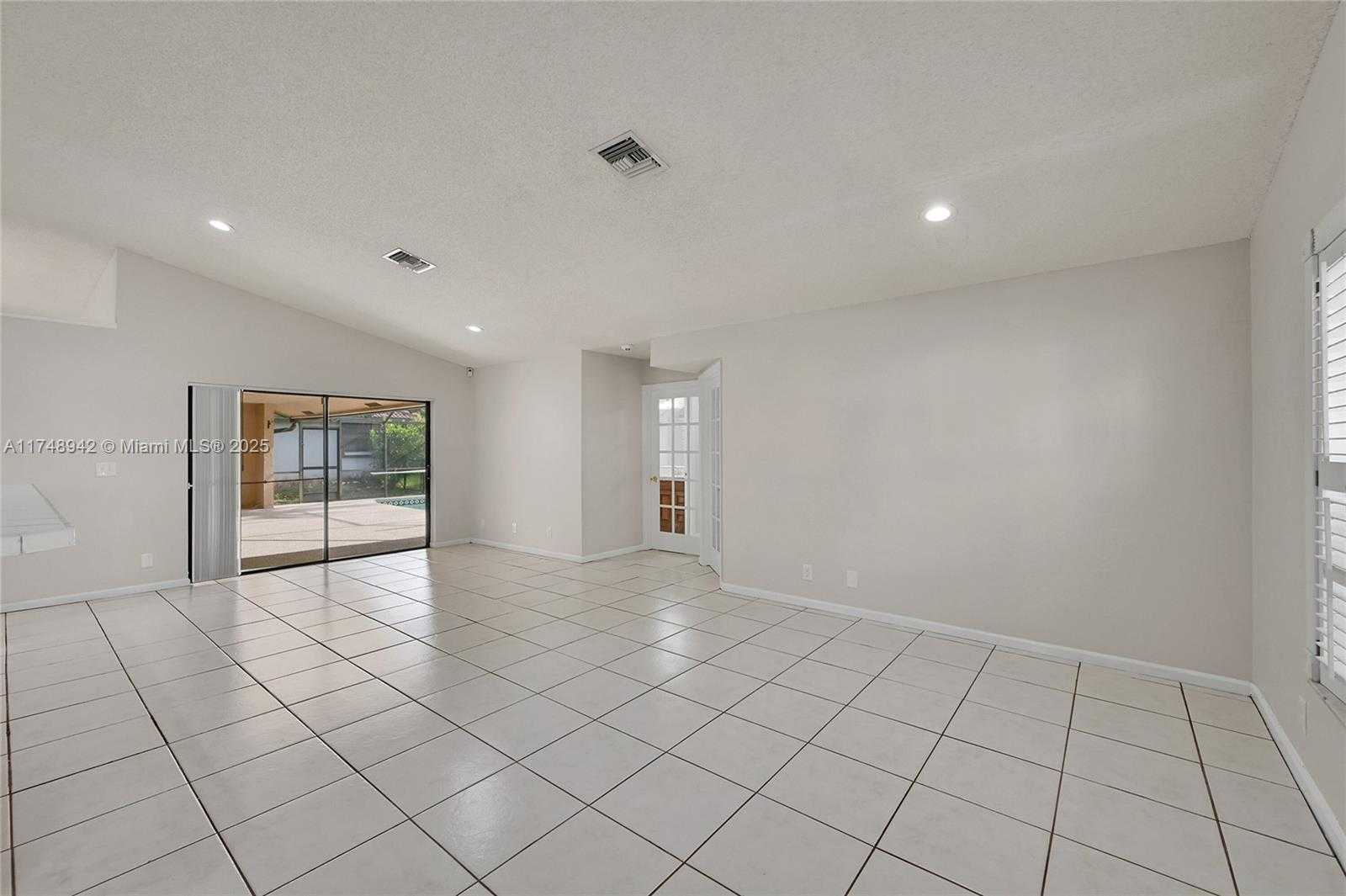 Small Image of 296 NORTH WEST 118TH TER, Coral Springs Number 20
