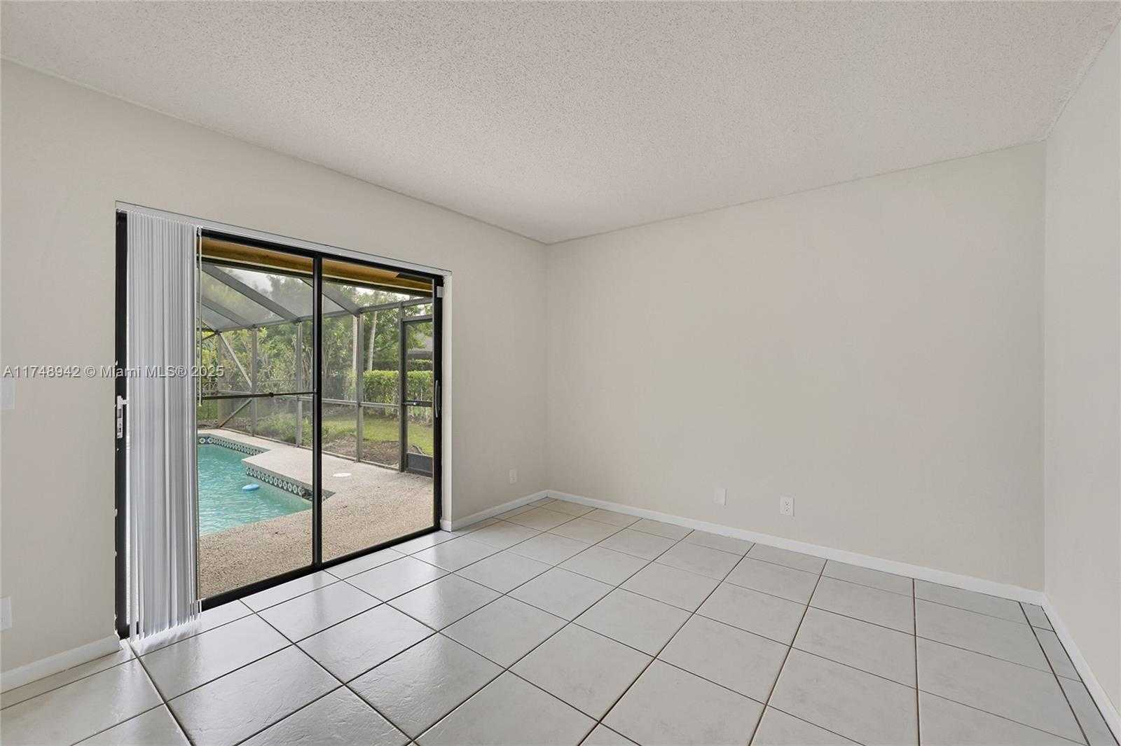 Small Image of 296 NORTH WEST 118TH TER, Coral Springs Number 31