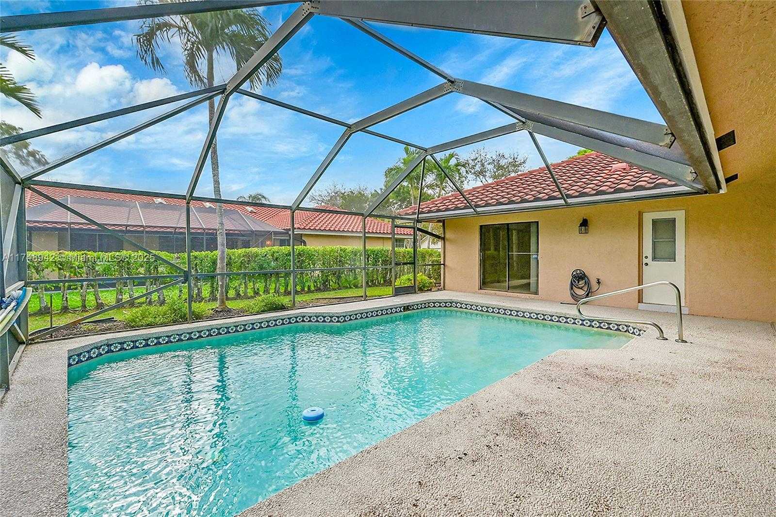 Small Image of 296 NORTH WEST 118TH TER, Coral Springs Number 43
