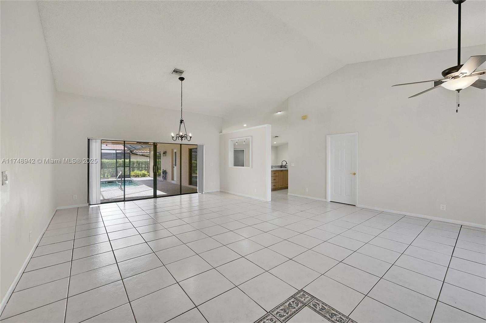 Small Image of 296 NORTH WEST 118TH TER, Coral Springs Number 8