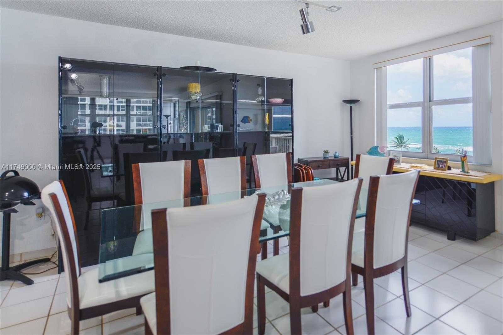 Small Image of 1980 SOUTH OCEAN DR #5E, Hallandale Beach Number 11