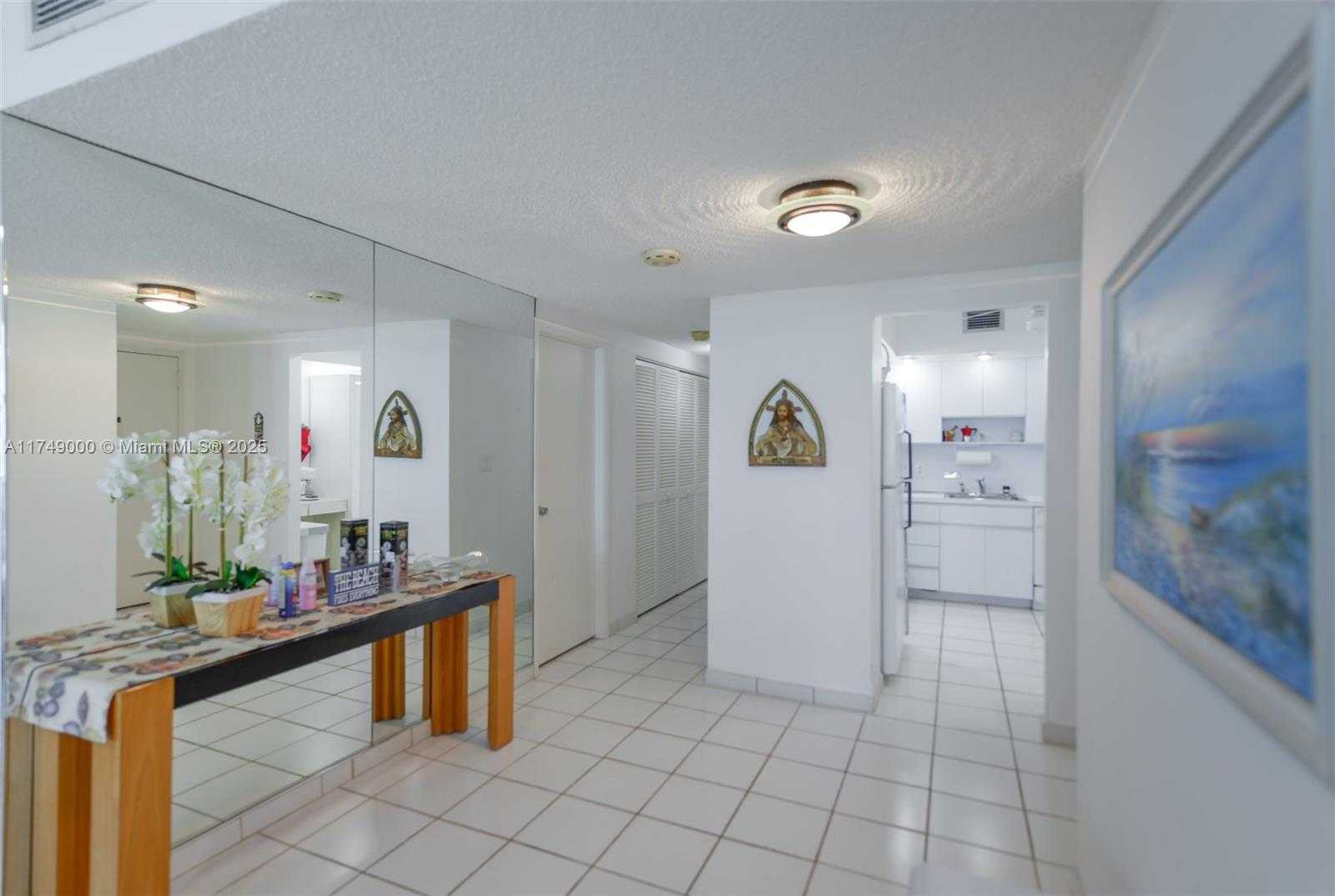 Small Image of 1980 SOUTH OCEAN DR #5E, Hallandale Beach Number 12