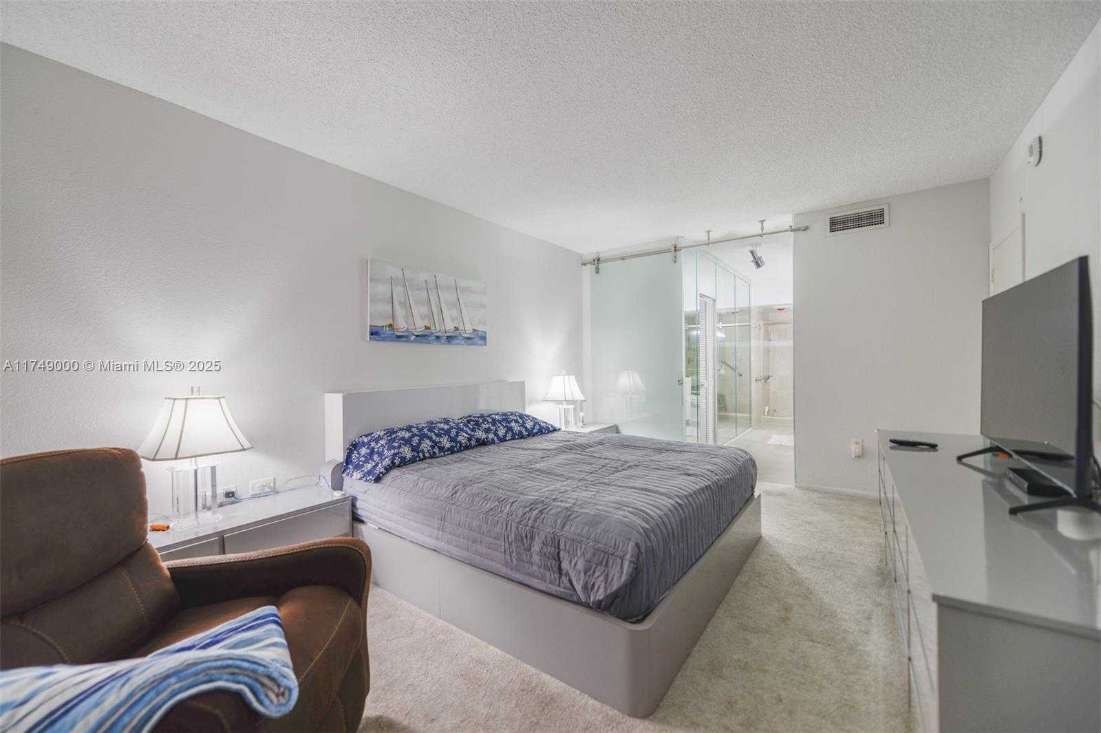 Small Image of 1980 SOUTH OCEAN DR #5E, Hallandale Beach Number 20