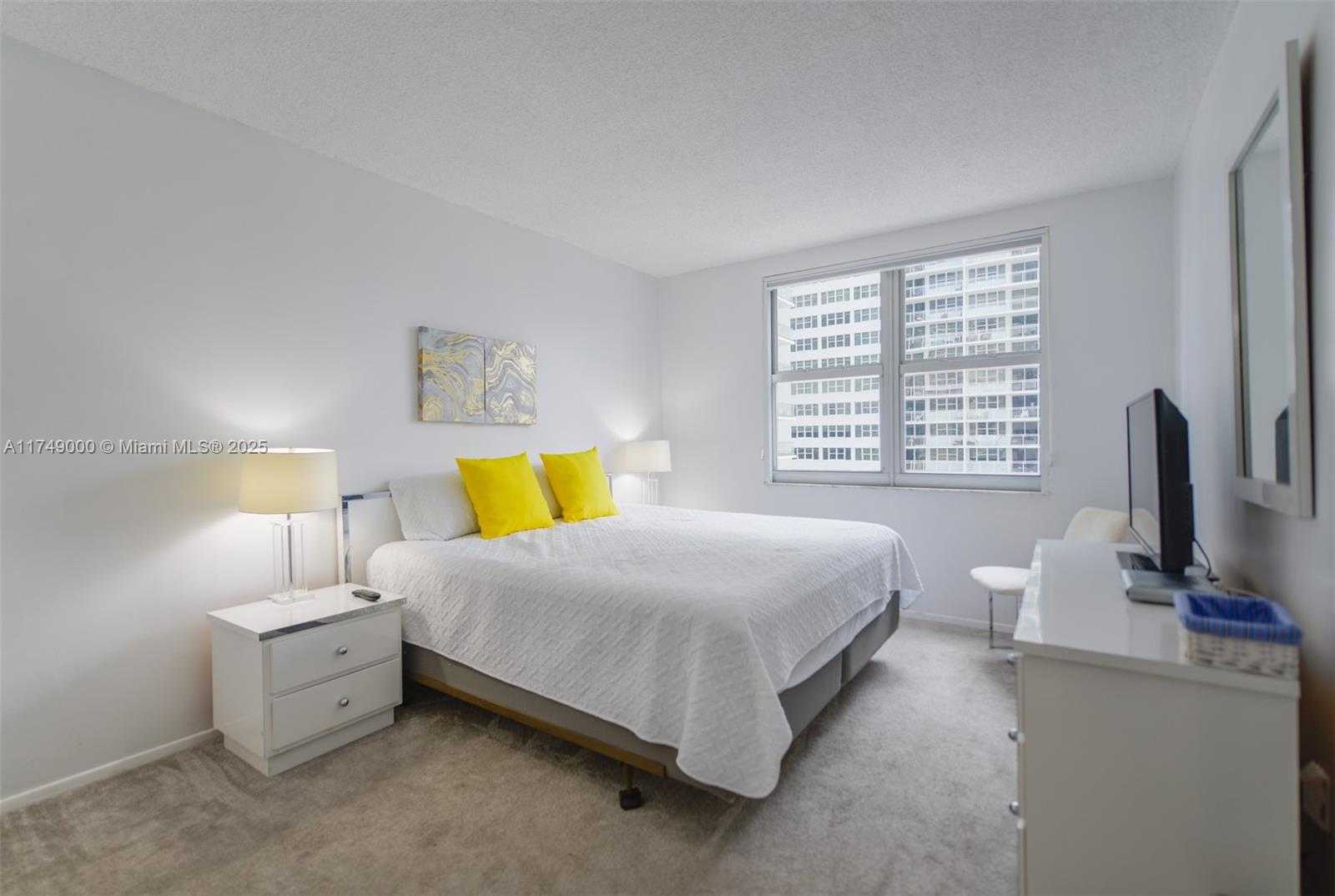 Small Image of 1980 SOUTH OCEAN DR #5E, Hallandale Beach Number 25