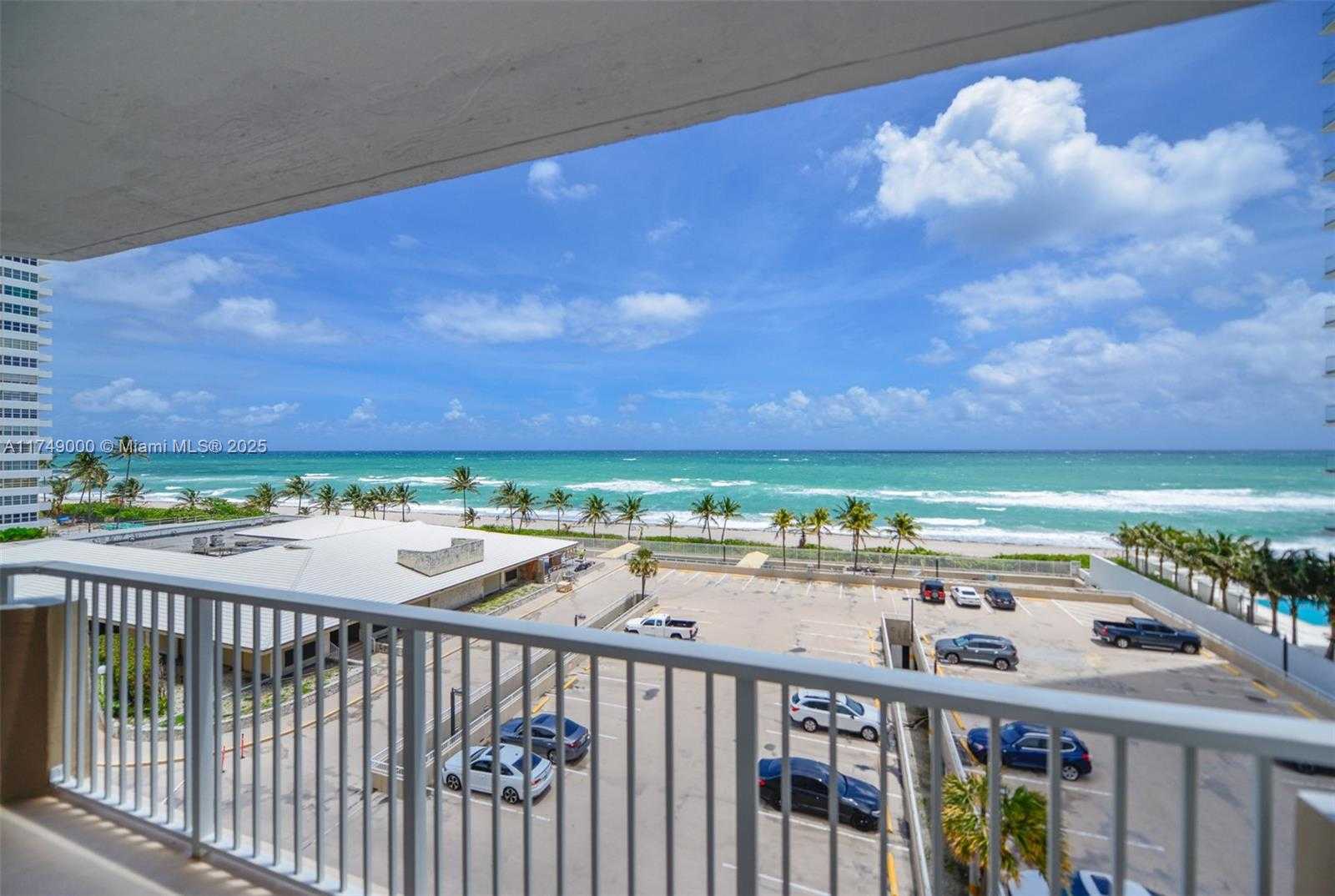Small Image of 1980 SOUTH OCEAN DR #5E, Hallandale Beach Number 3