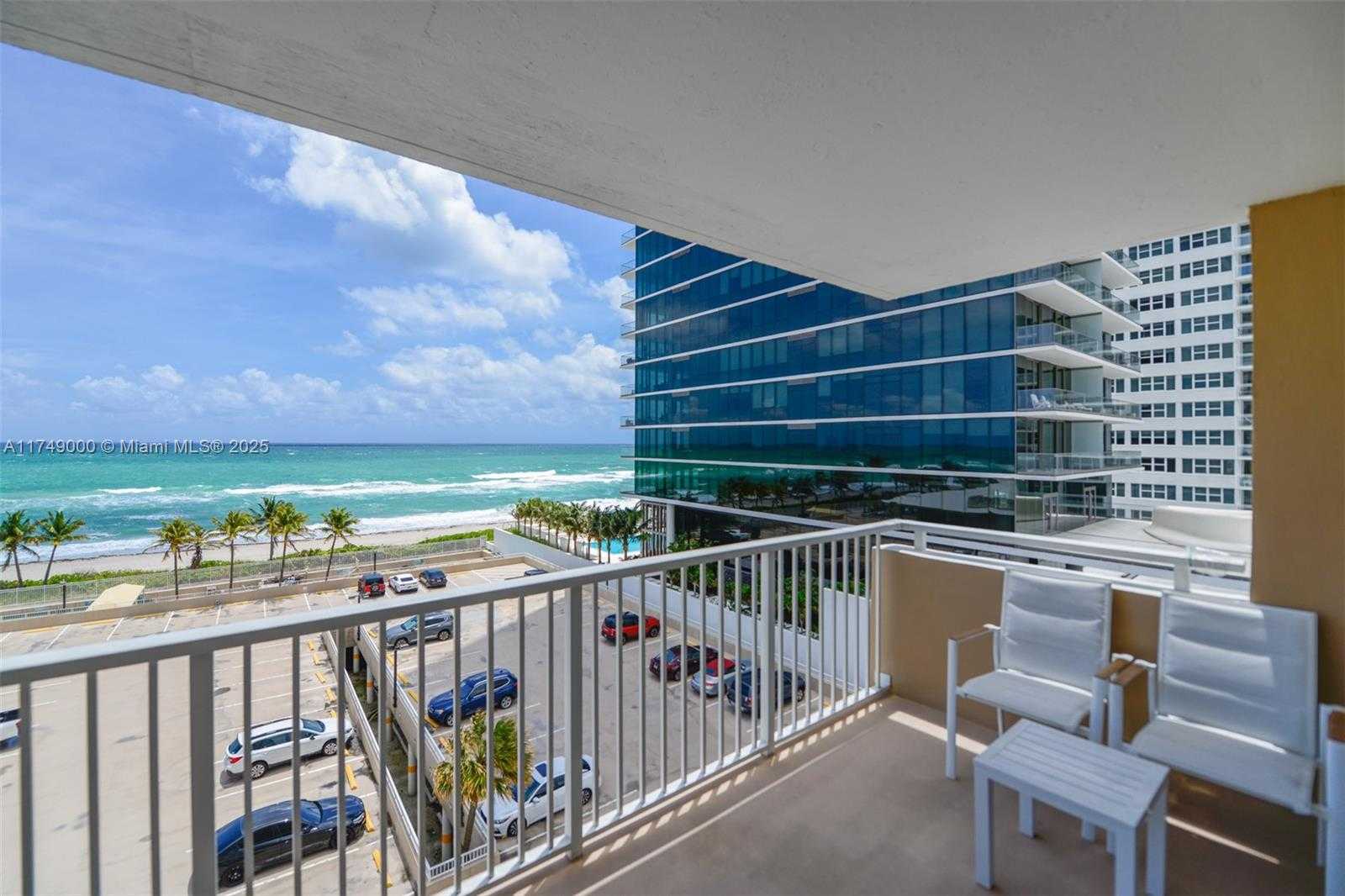 Small Image of 1980 SOUTH OCEAN DR #5E, Hallandale Beach Number 4