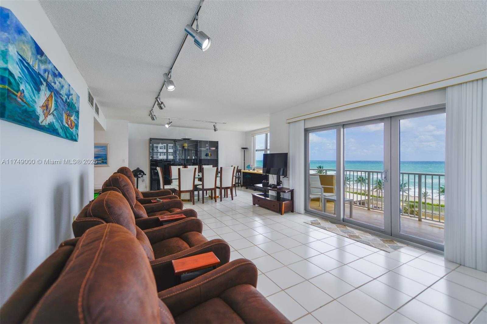 Small Image of 1980 SOUTH OCEAN DR #5E, Hallandale Beach Number 8