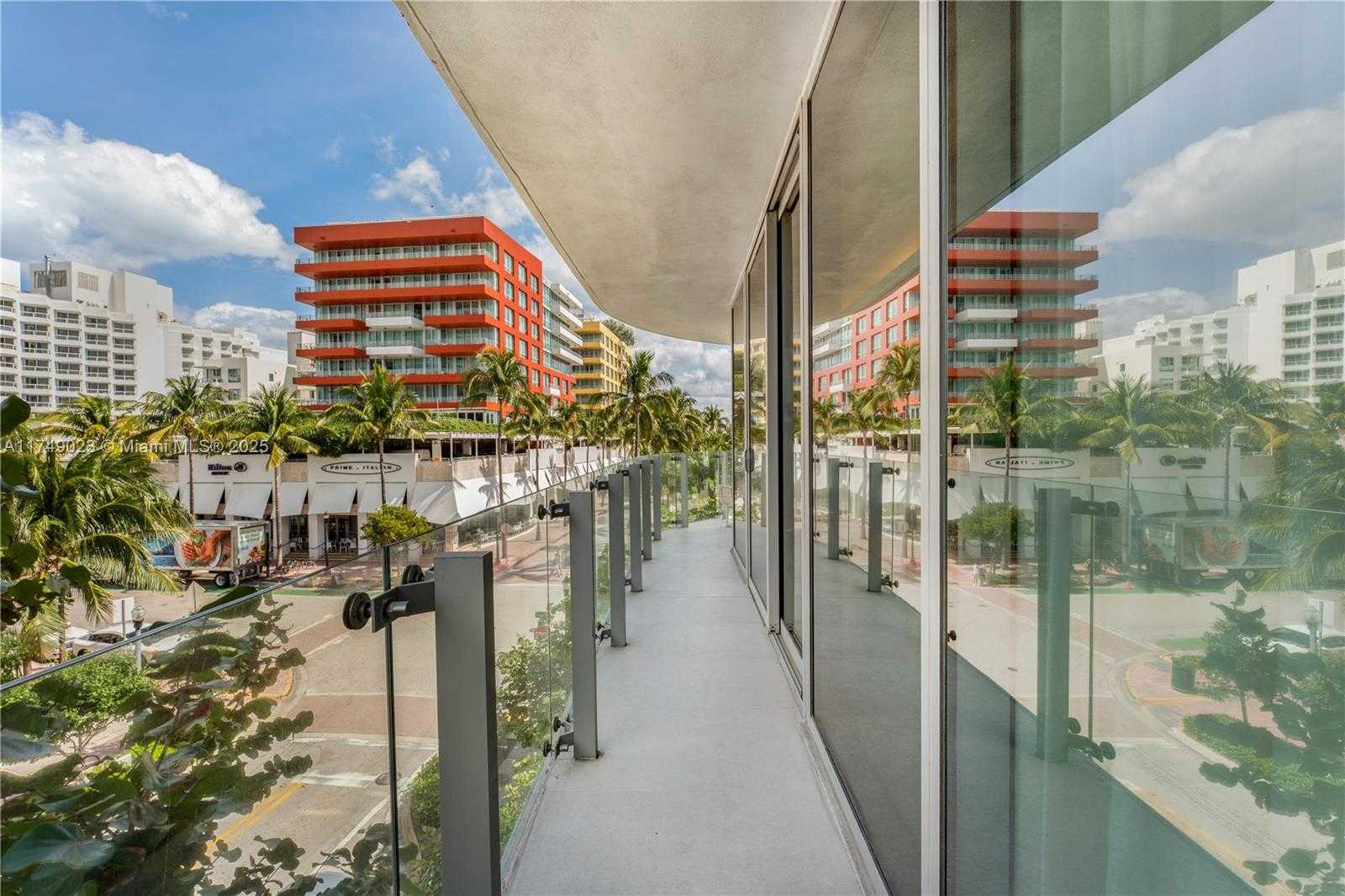 Small Image of 1 COLLINS AVE #308, Miami Beach Number 27