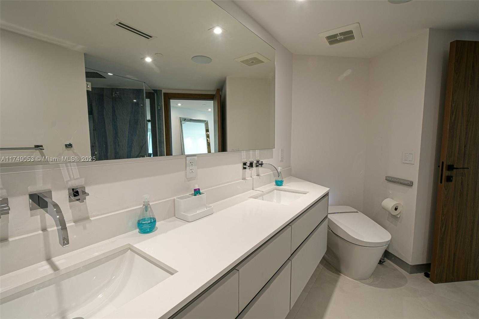 Small Image of 16699 COLLINS AVE #3202, Sunny Isles Beach Number 17