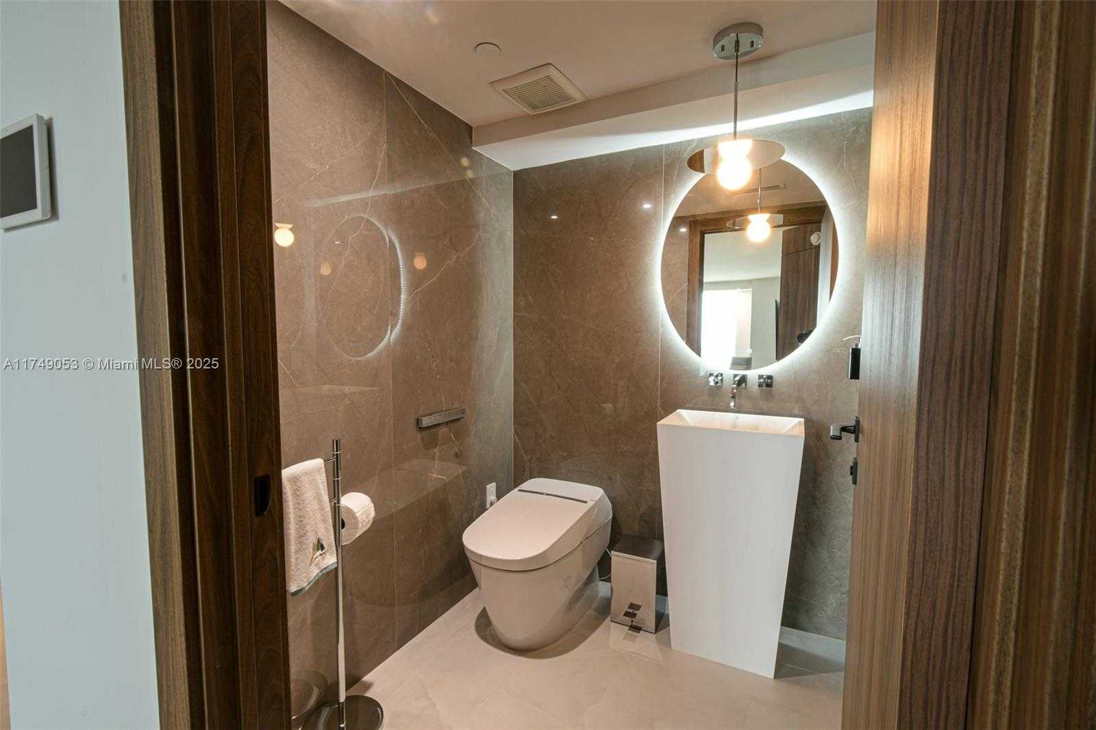 Small Image of 16699 COLLINS AVE #3202, Sunny Isles Beach Number 29