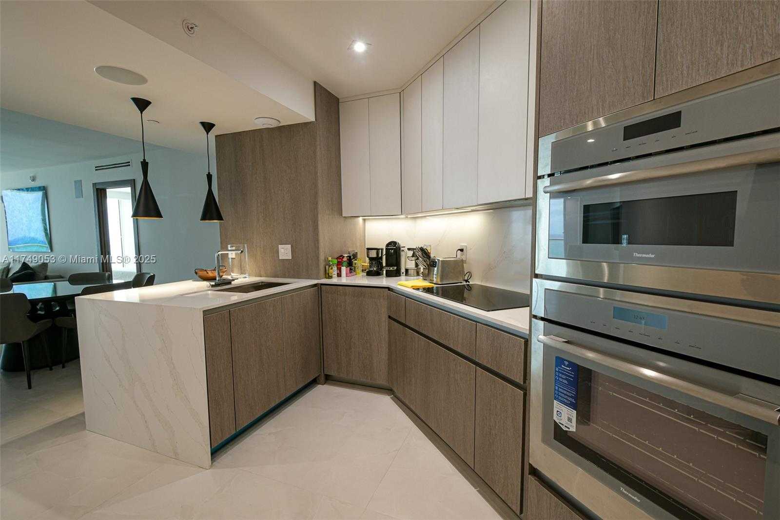 Small Image of 16699 COLLINS AVE #3202, Sunny Isles Beach Number 5