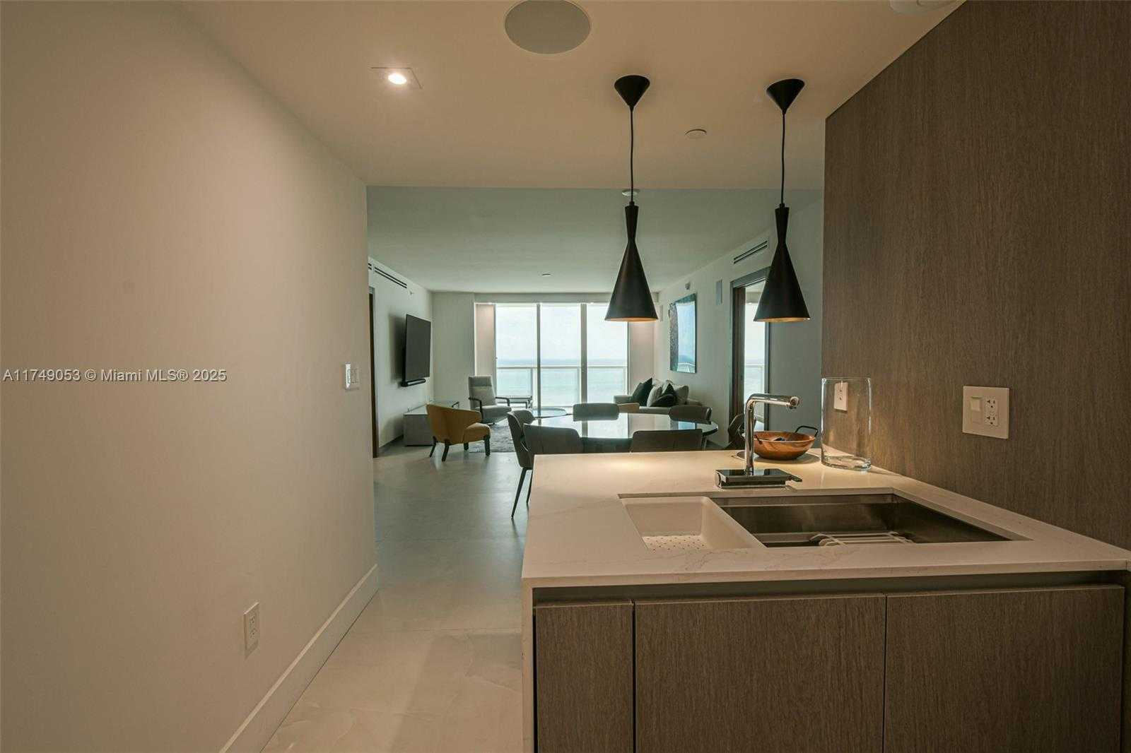 Small Image of 16699 COLLINS AVE #3202, Sunny Isles Beach Number 6