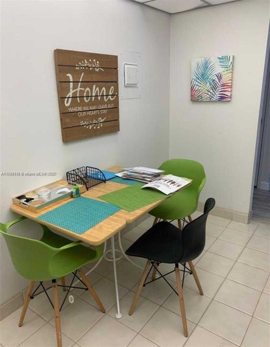 Small Image of 3701 NORTH COUNTRY CLUB DR #505, Aventura Number 8