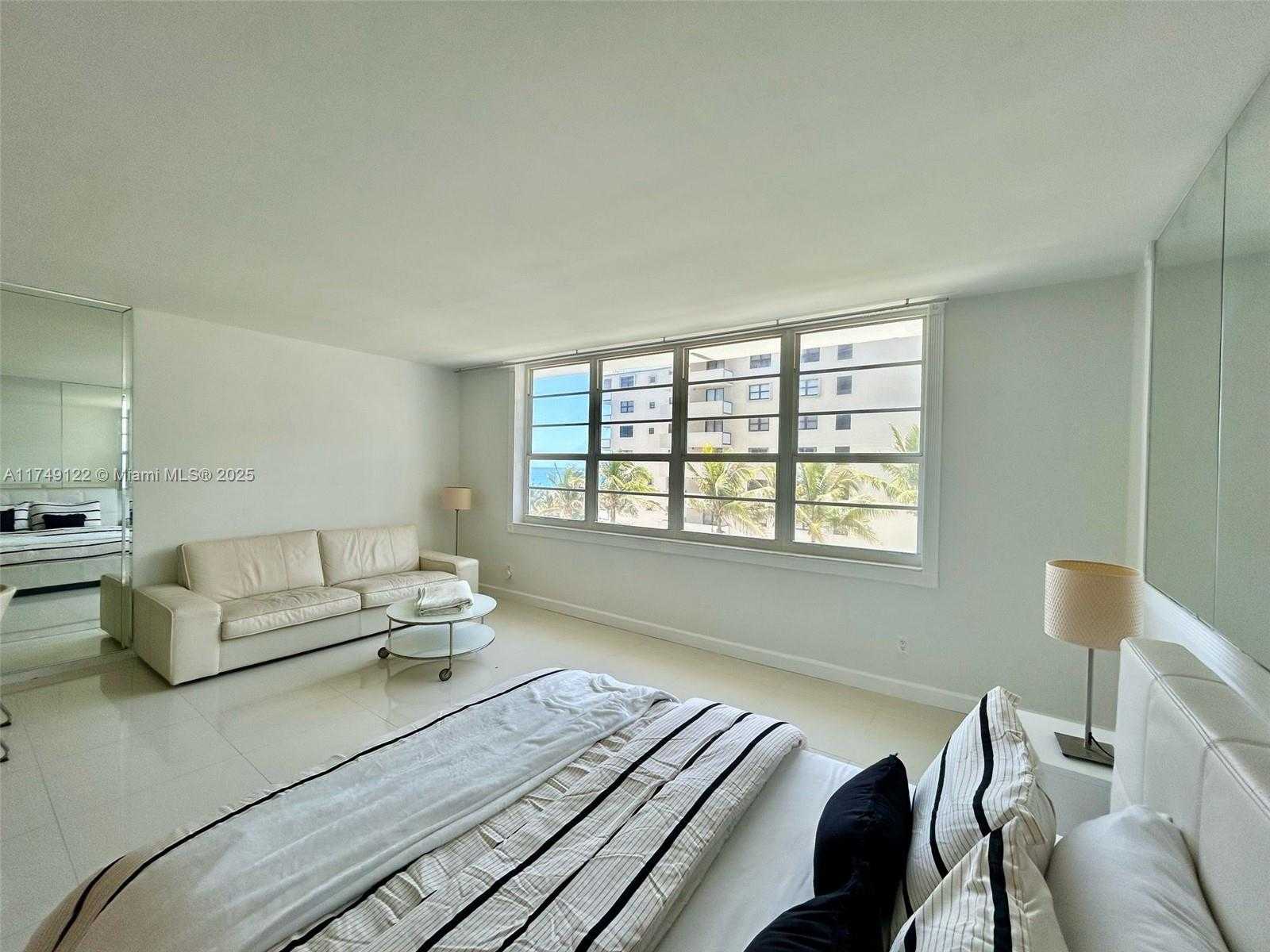 Small Image of 100 LINCOLN RD #632, Miami Beach Number 3
