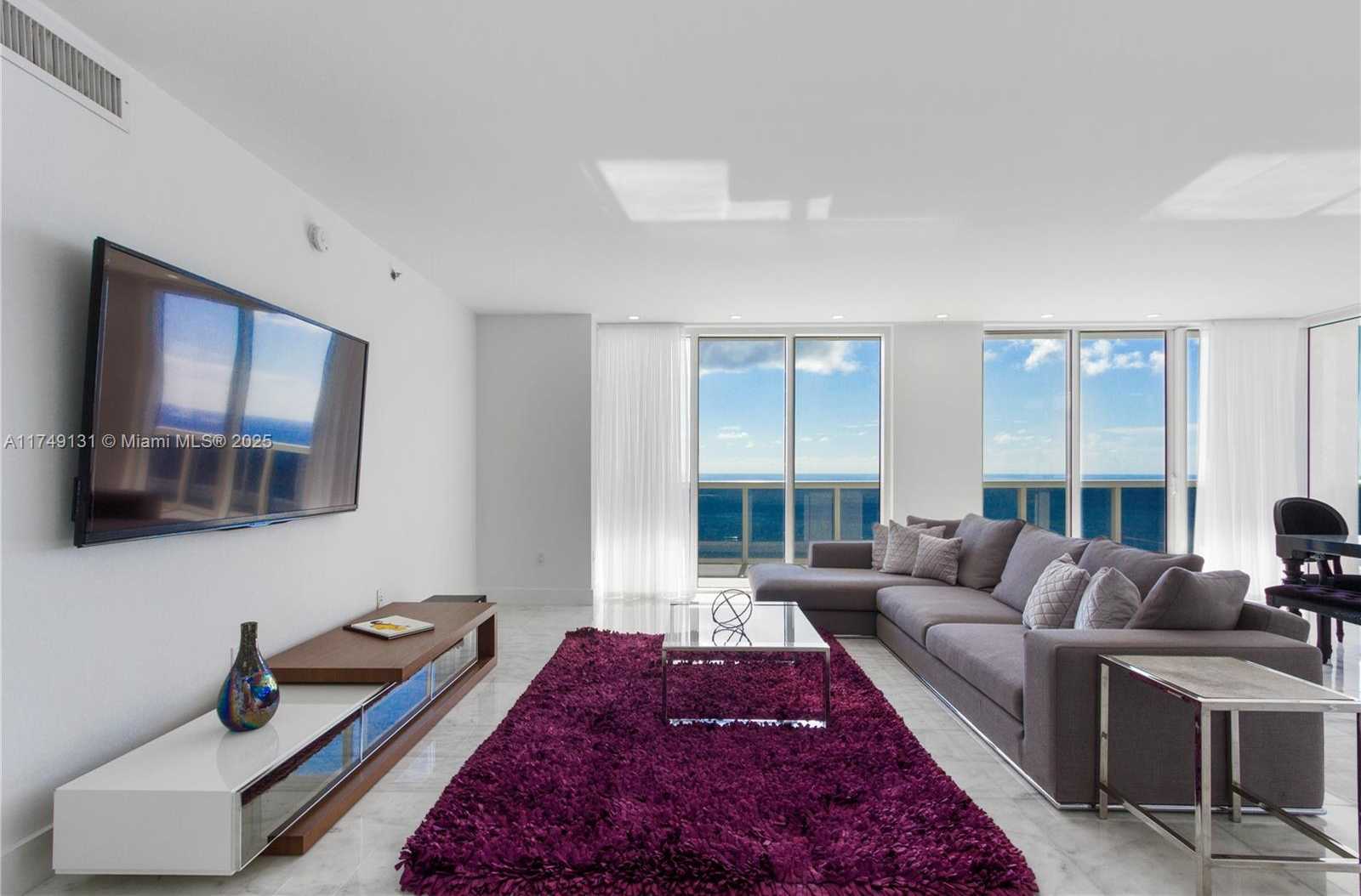 Small Image of 1800 SOUTH OCEAN DR #PH4404, Hallandale Beach Number 10