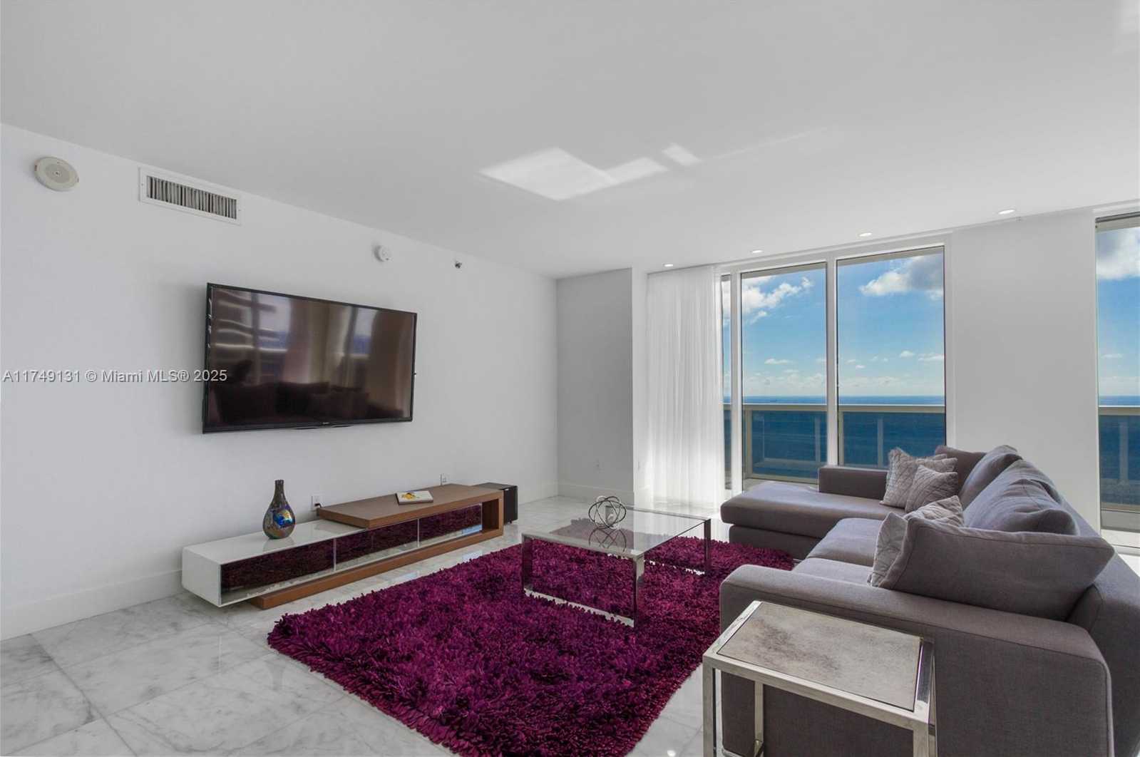 Small Image of 1800 SOUTH OCEAN DR #PH4404, Hallandale Beach Number 11