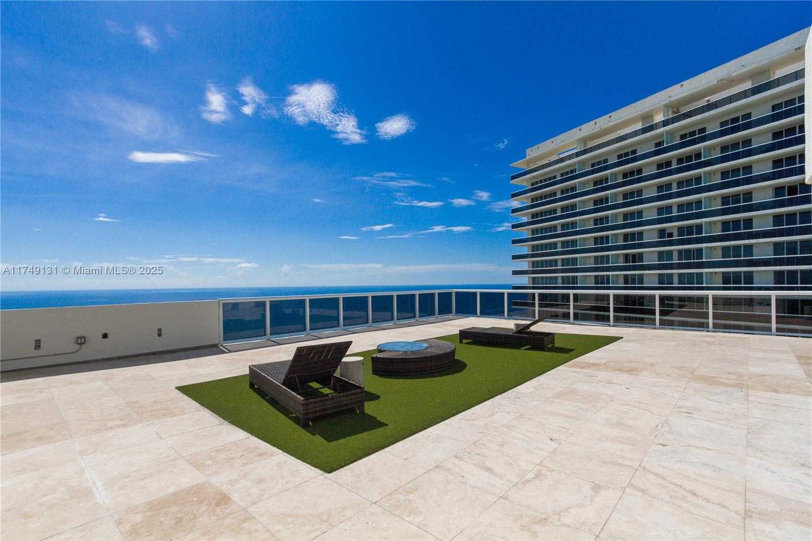 Small Image of 1800 SOUTH OCEAN DR #PH4404, Hallandale Beach Number 26