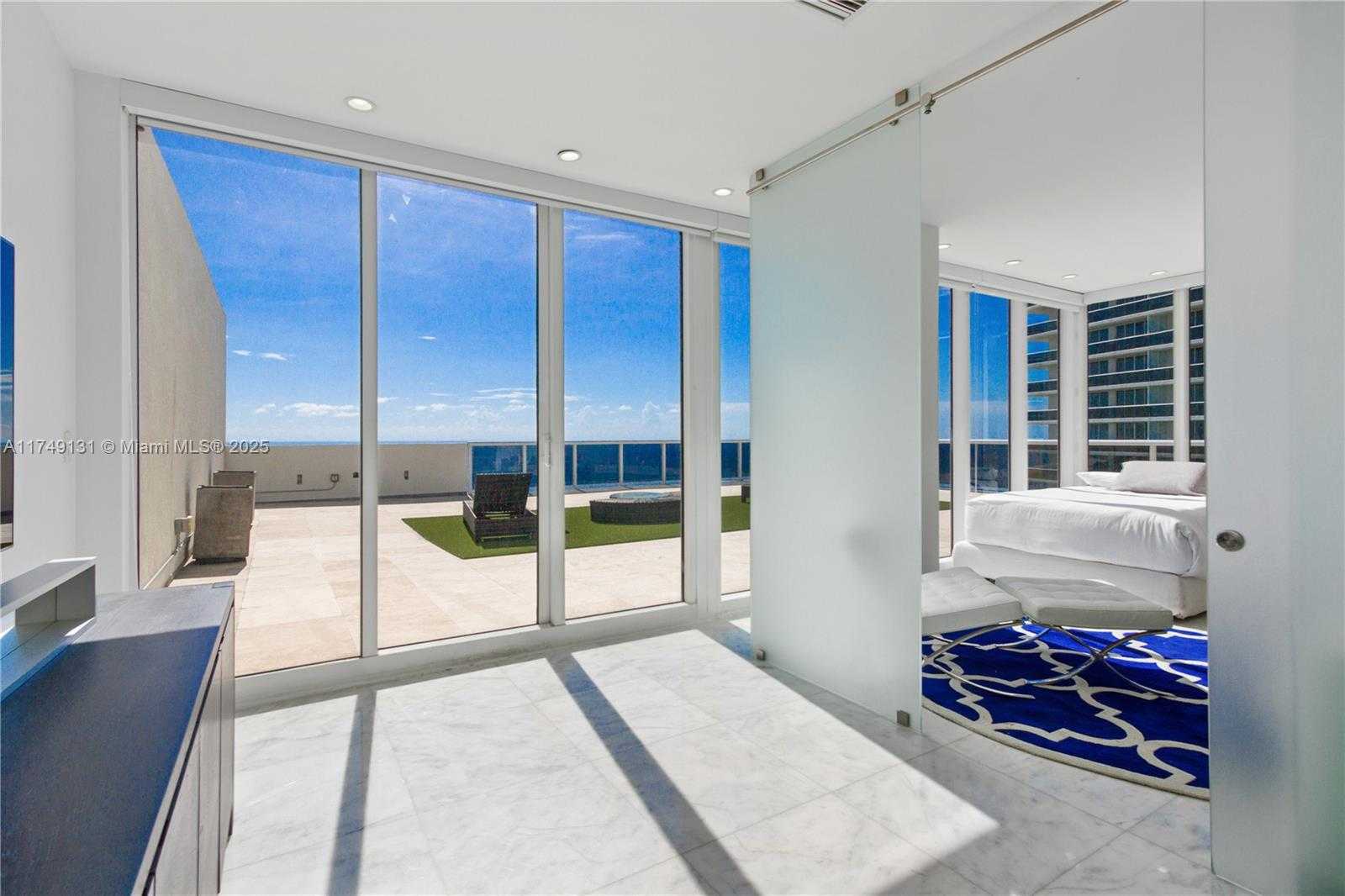 Small Image of 1800 SOUTH OCEAN DR #PH4404, Hallandale Beach Number 30