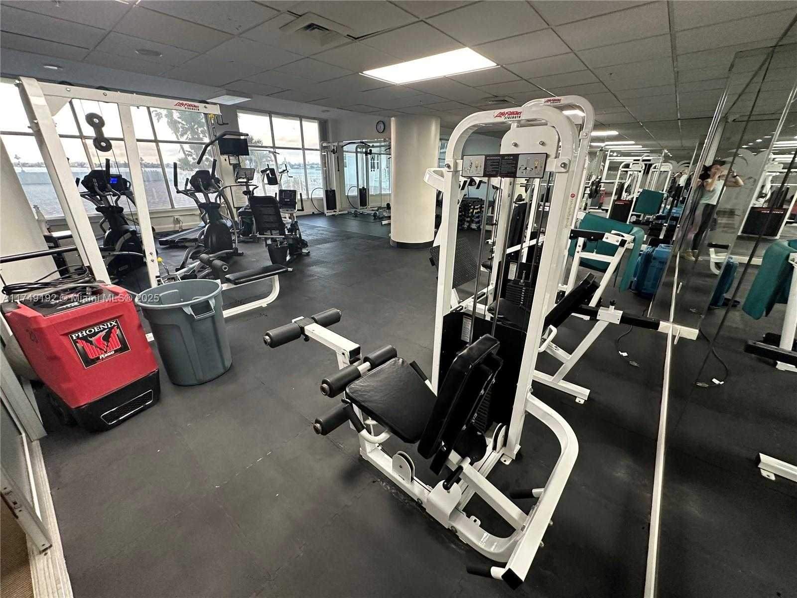 Small Image of 10350 WEST BAY HARBOR DR #6V, Bay Harbor Islands Number 26