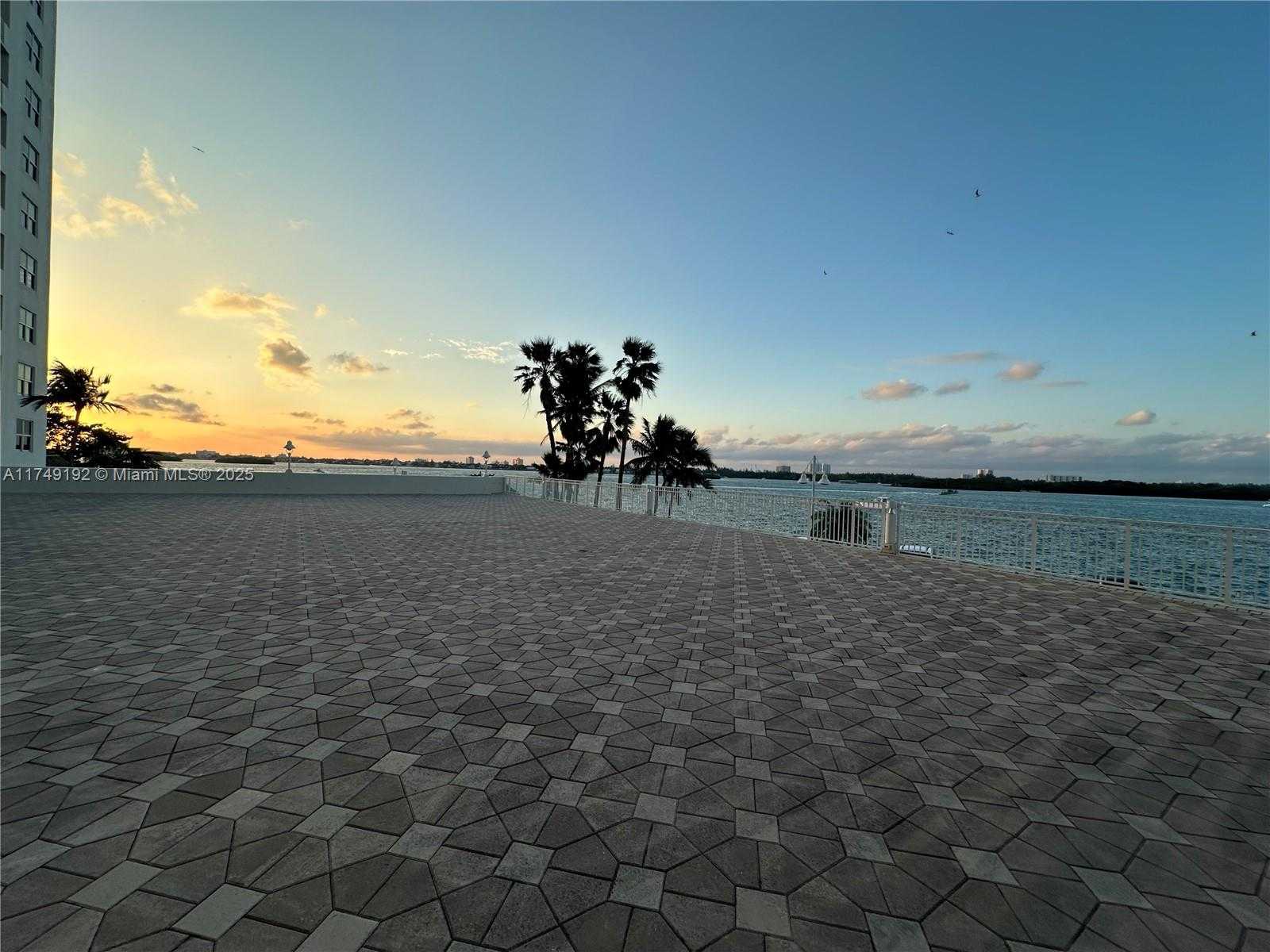 Small Image of 10350 WEST BAY HARBOR DR #6V, Bay Harbor Islands Number 29