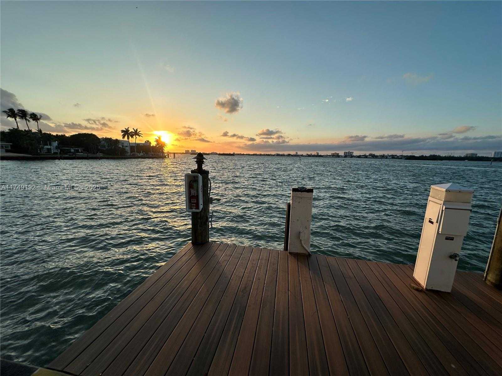 Small Image of 10350 WEST BAY HARBOR DR #6V, Bay Harbor Islands Number 40