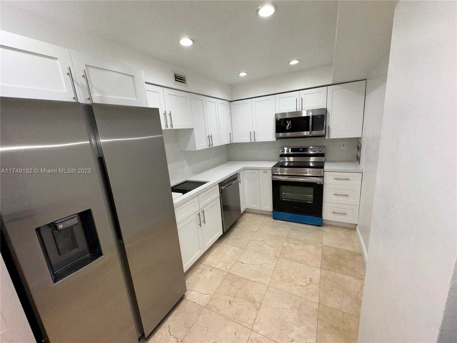 Small Image of 10350 WEST BAY HARBOR DR #6V, Bay Harbor Islands Number 55